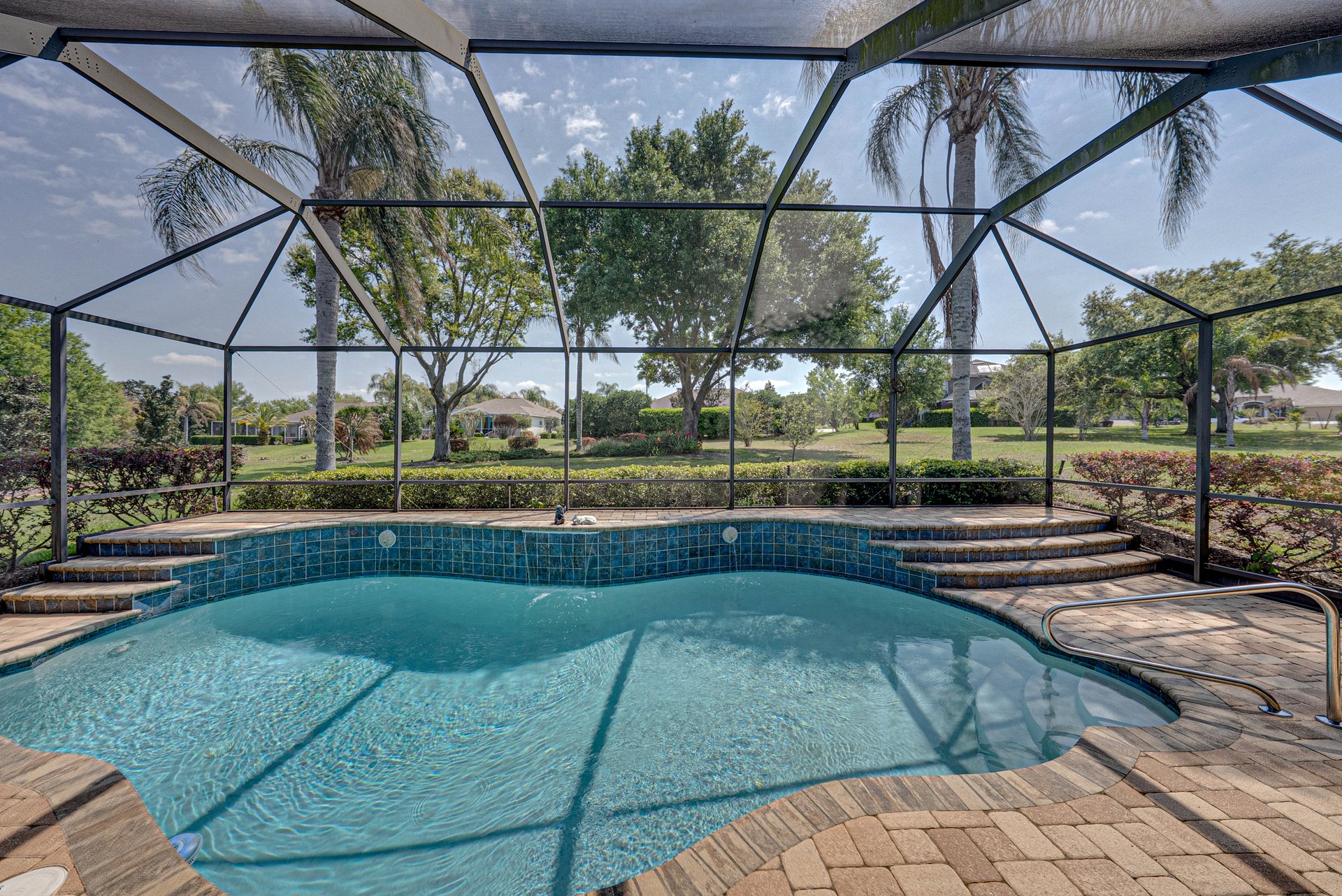 13304 THOROUGHBRED DR