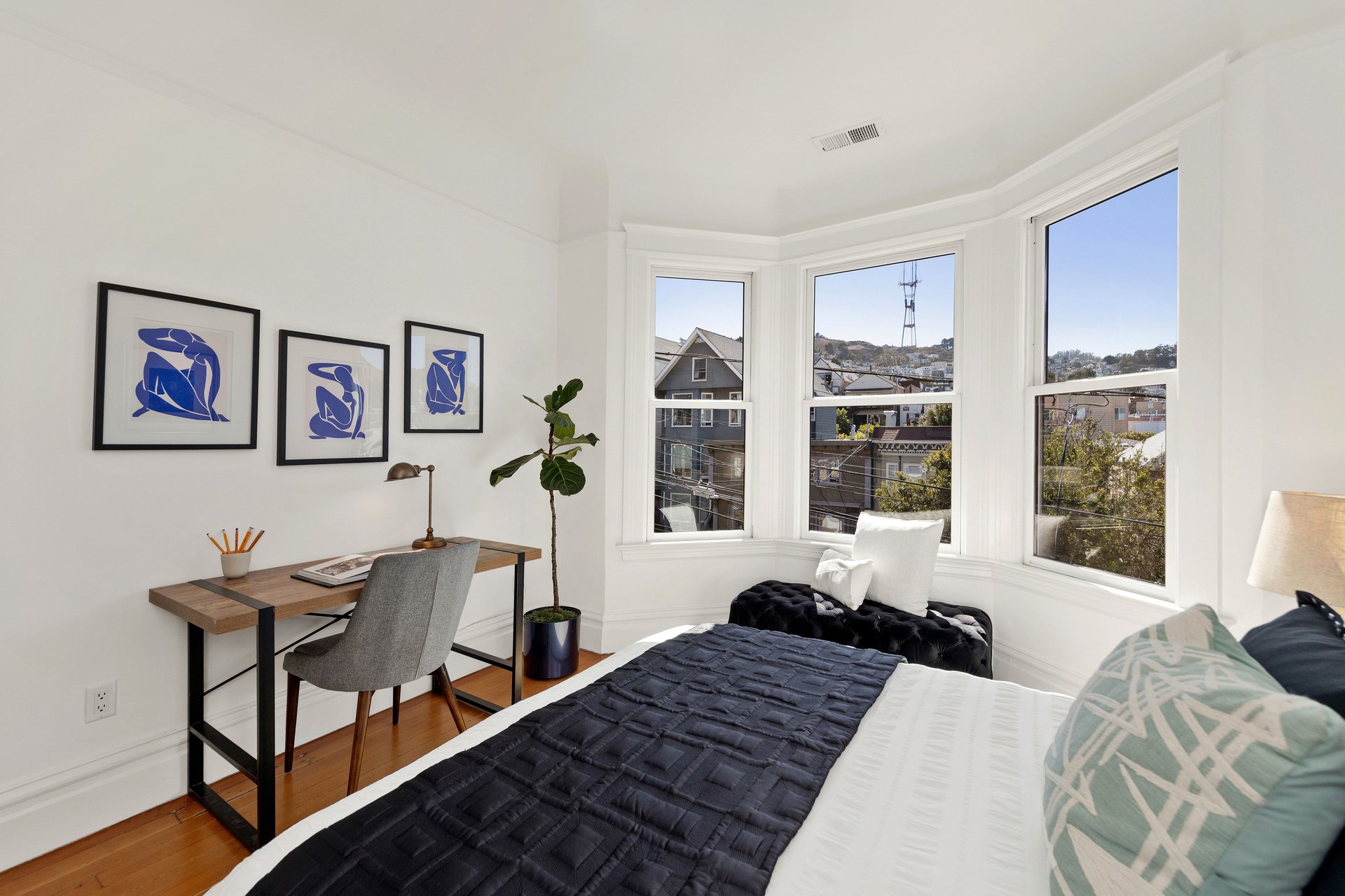 Top-Floor Edwardian In The Castro