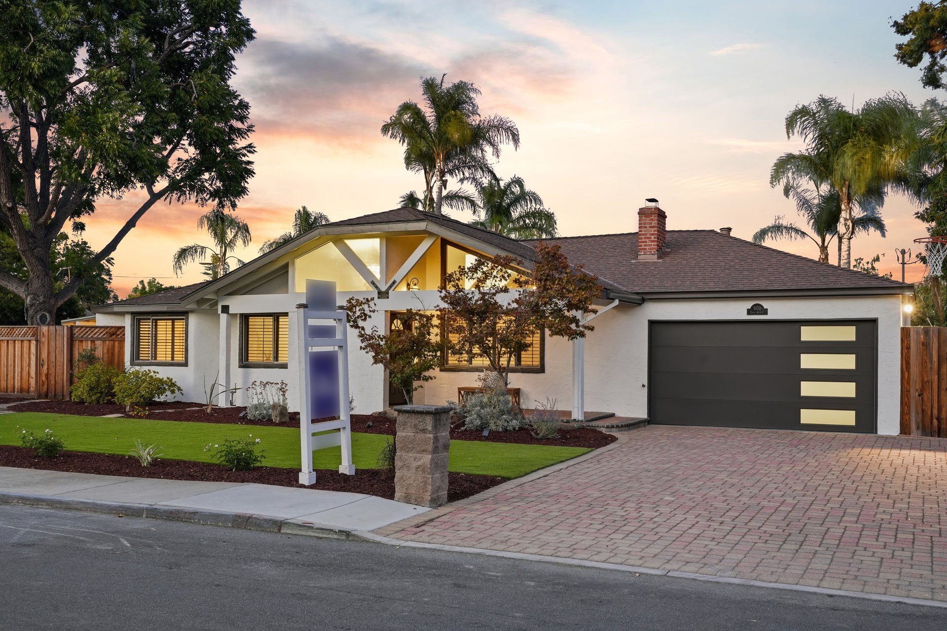 900 Eden AVE