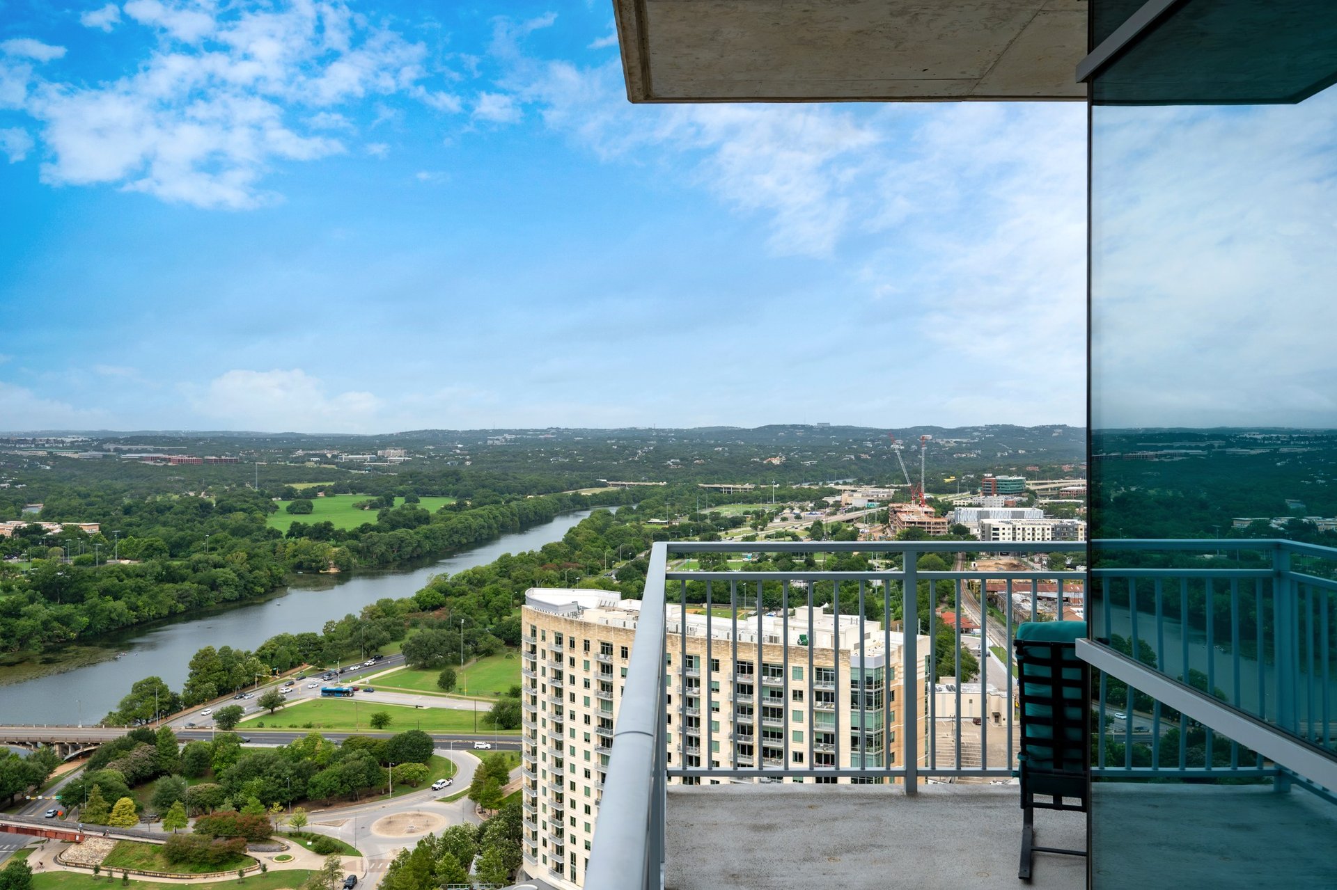 222 West Avenue #2802
