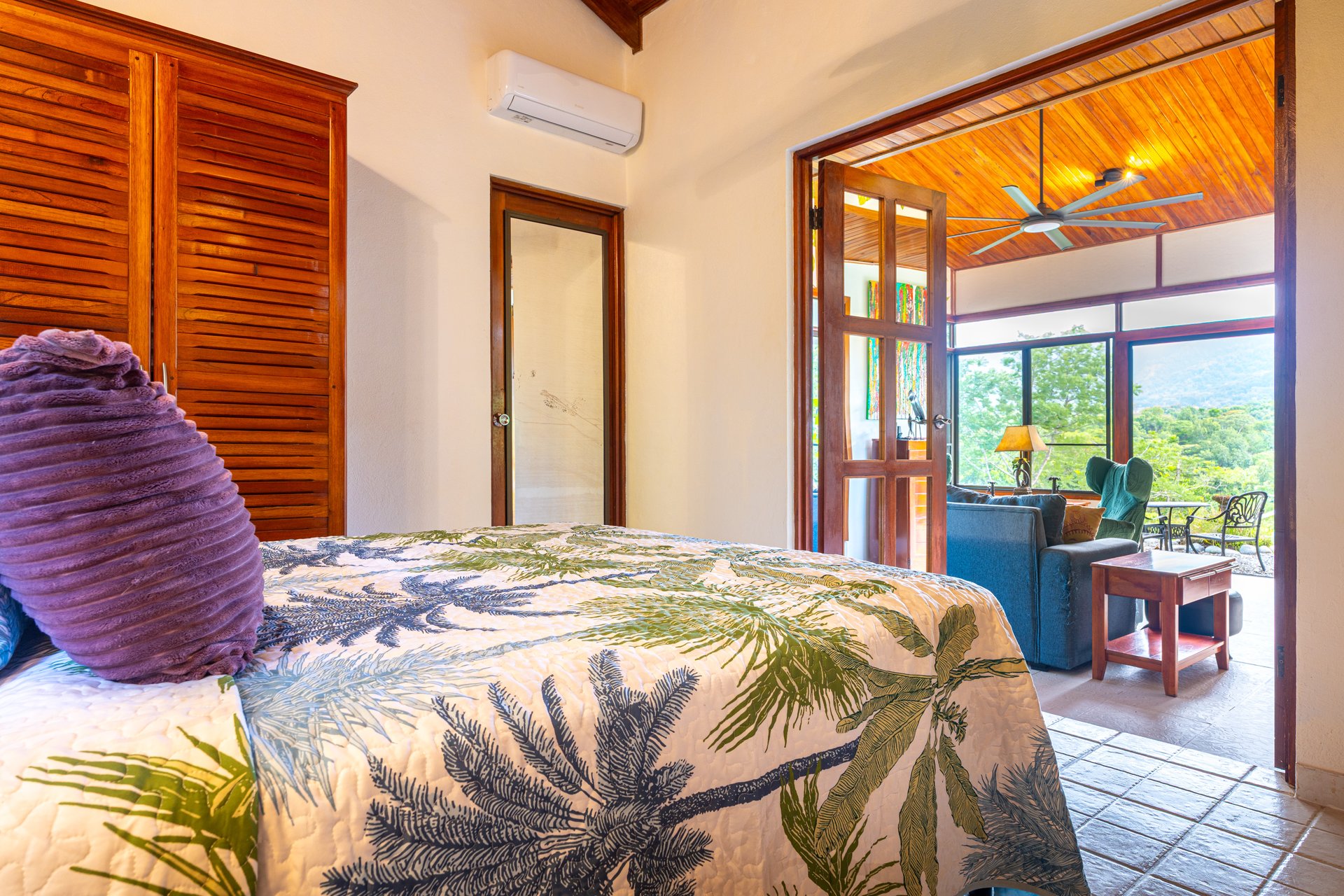 Amazing Mountain View and Ocean View House and Guest House on 4.5 Acres of land in Ojochal