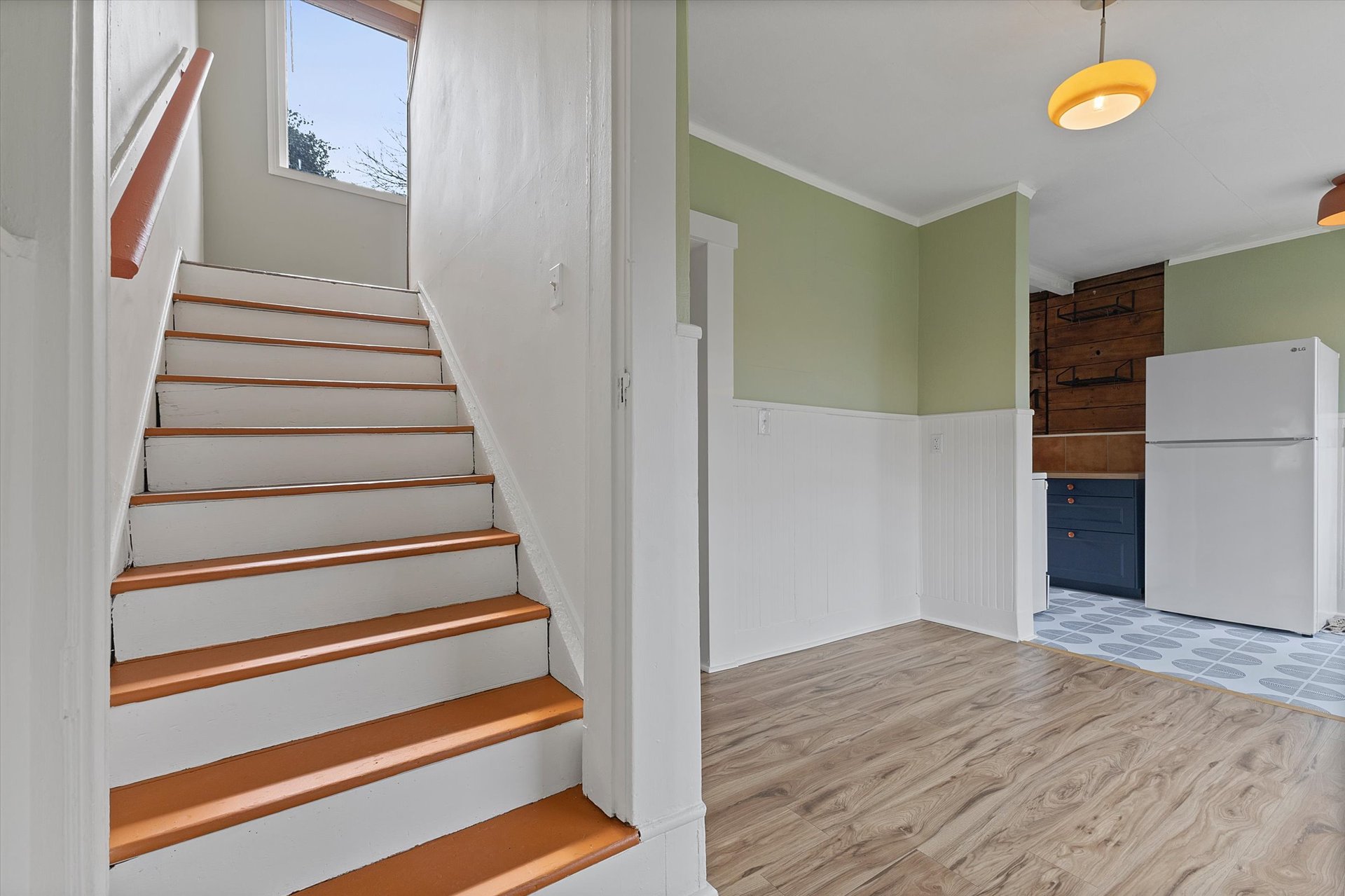 4805 NE 110th Ave