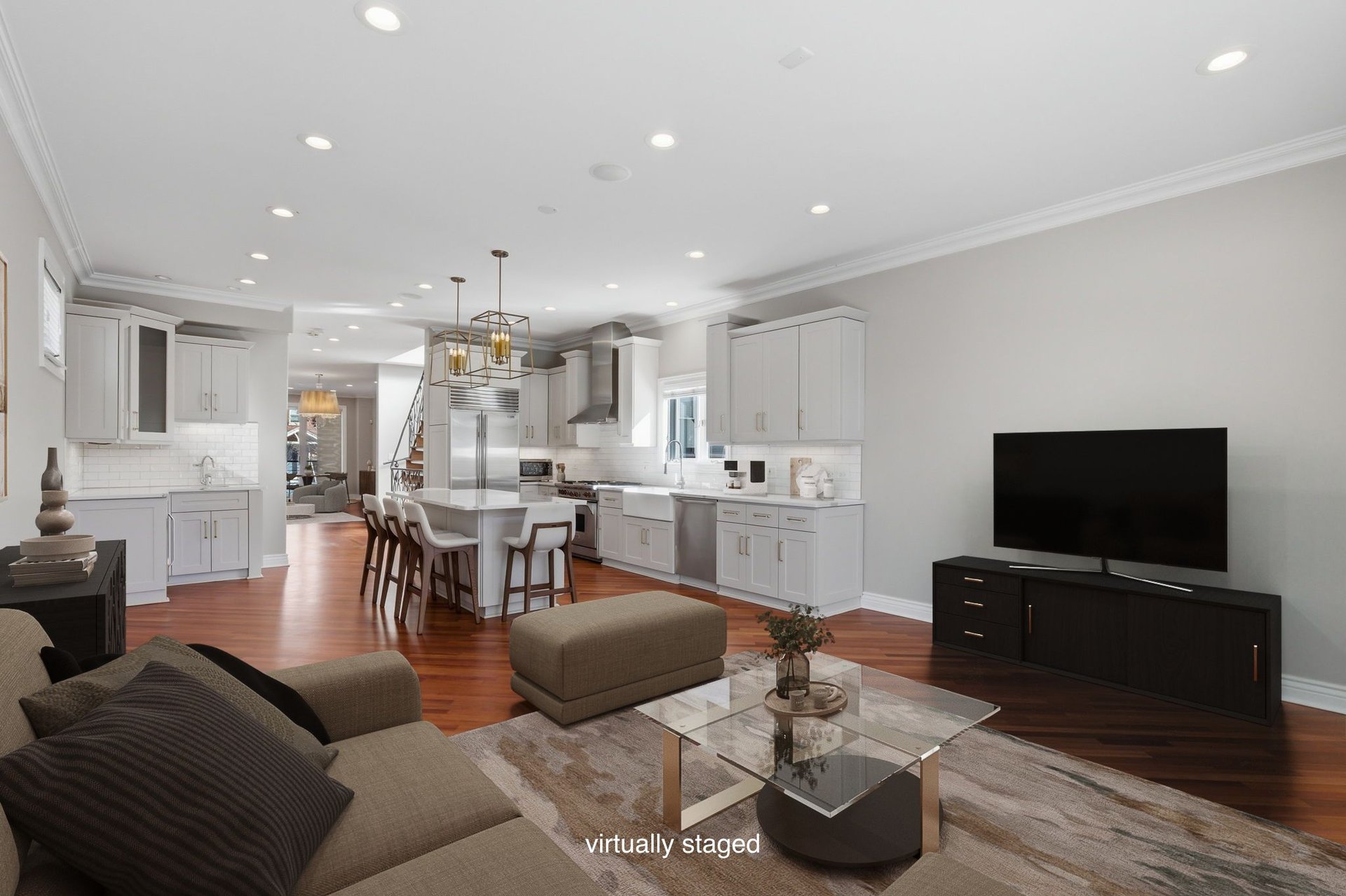 2115 W Superior Street 