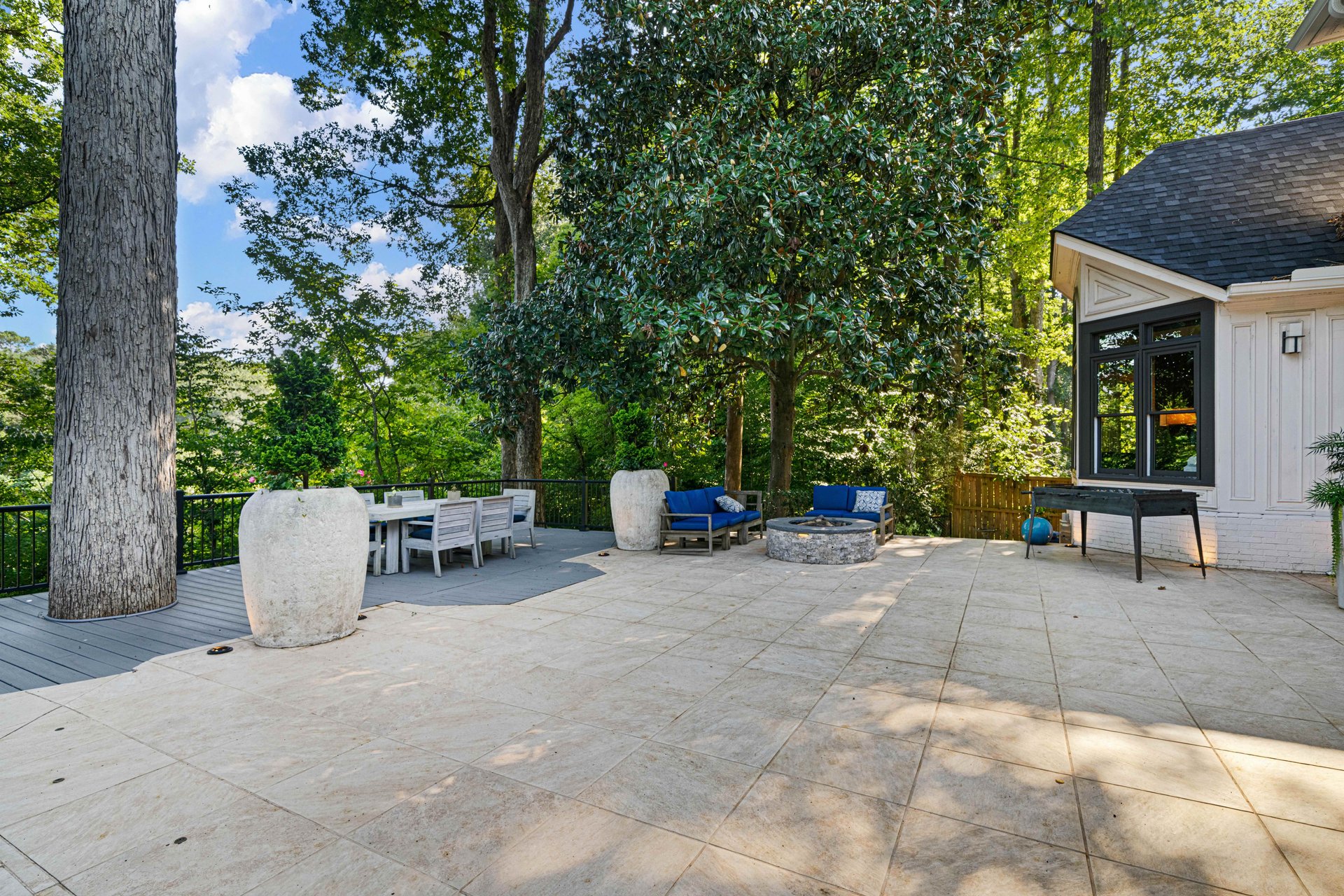 1466 Peachtree Battle Avenue NW