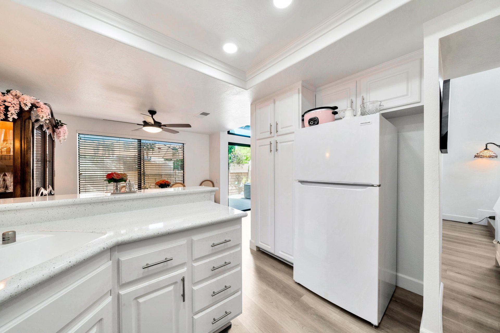 5151 Walnut Ave. 34