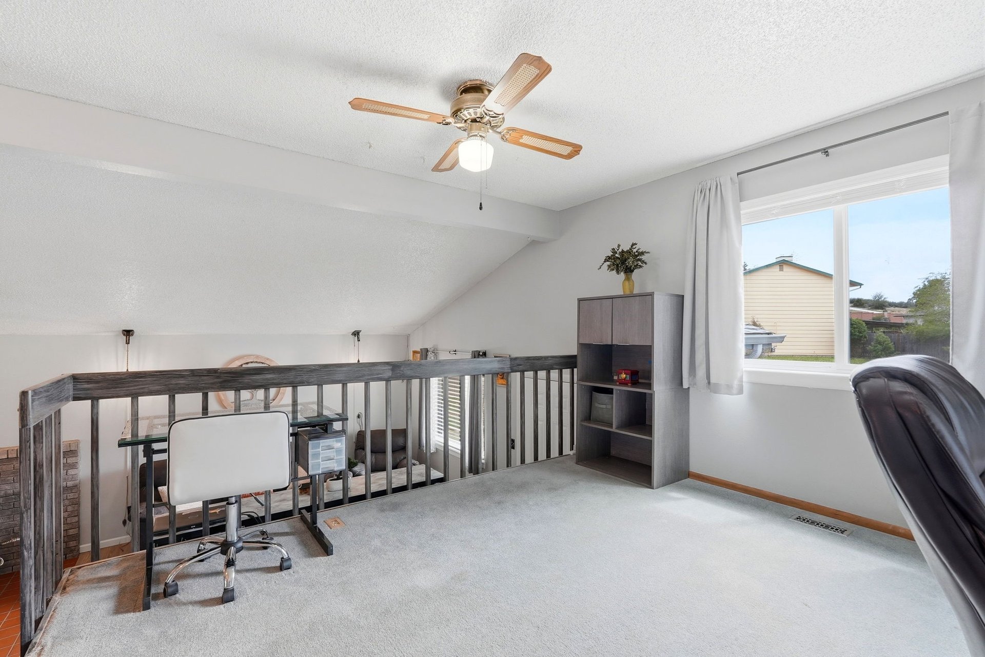 3820 Soft Breeze Way