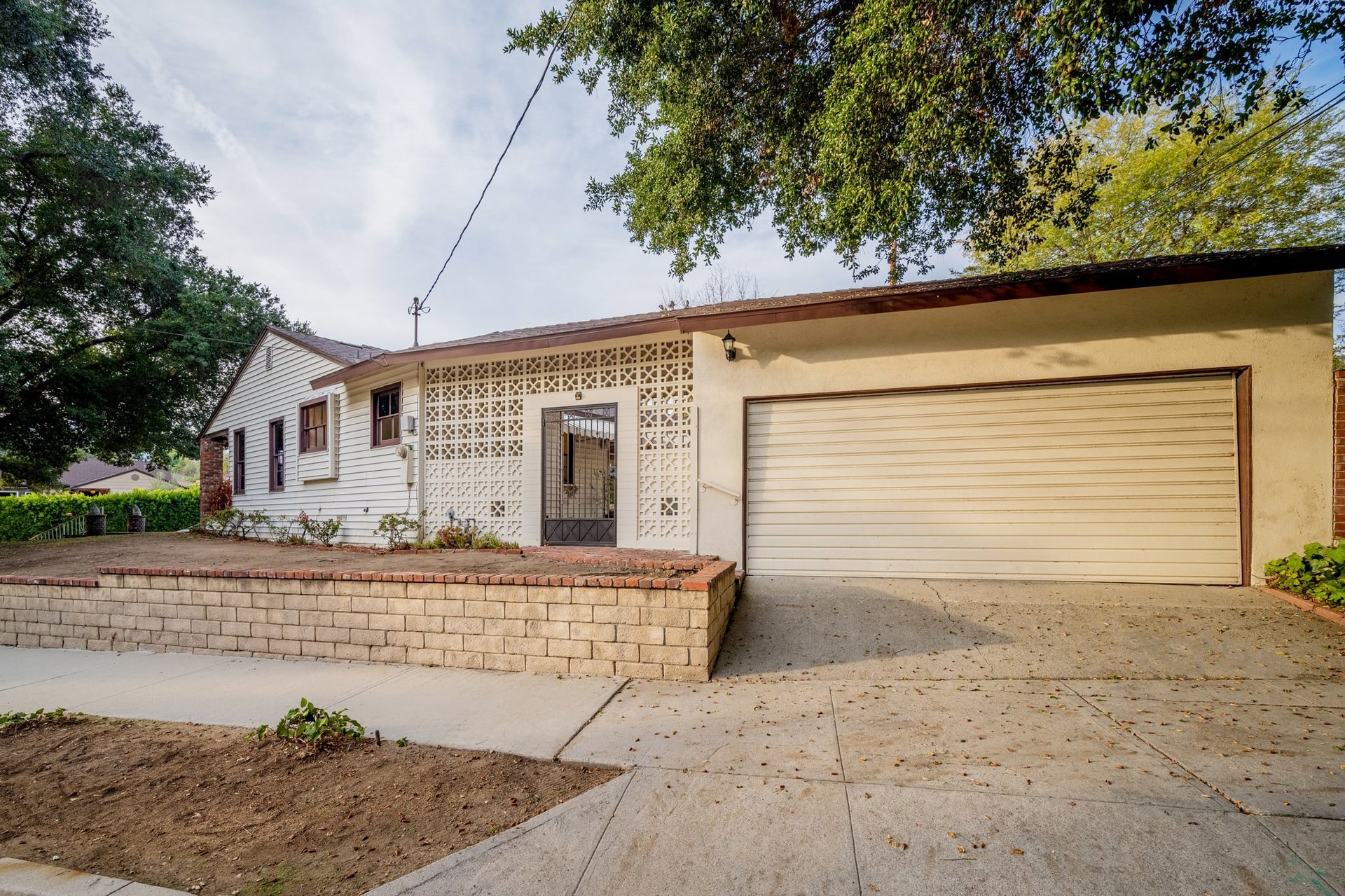3200 Sparr Blvd.