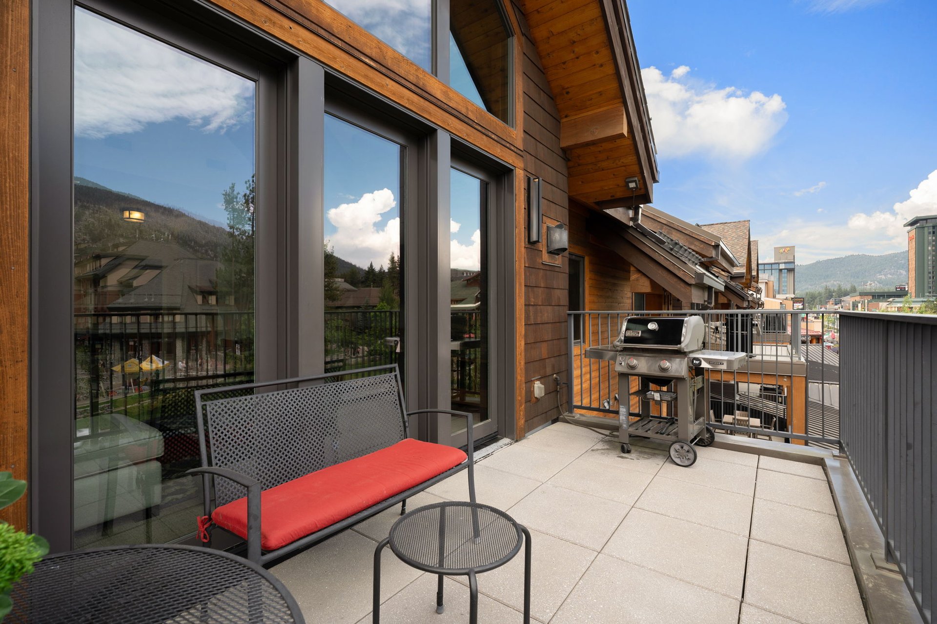 Zalanta Two-Bedroom Penthouse