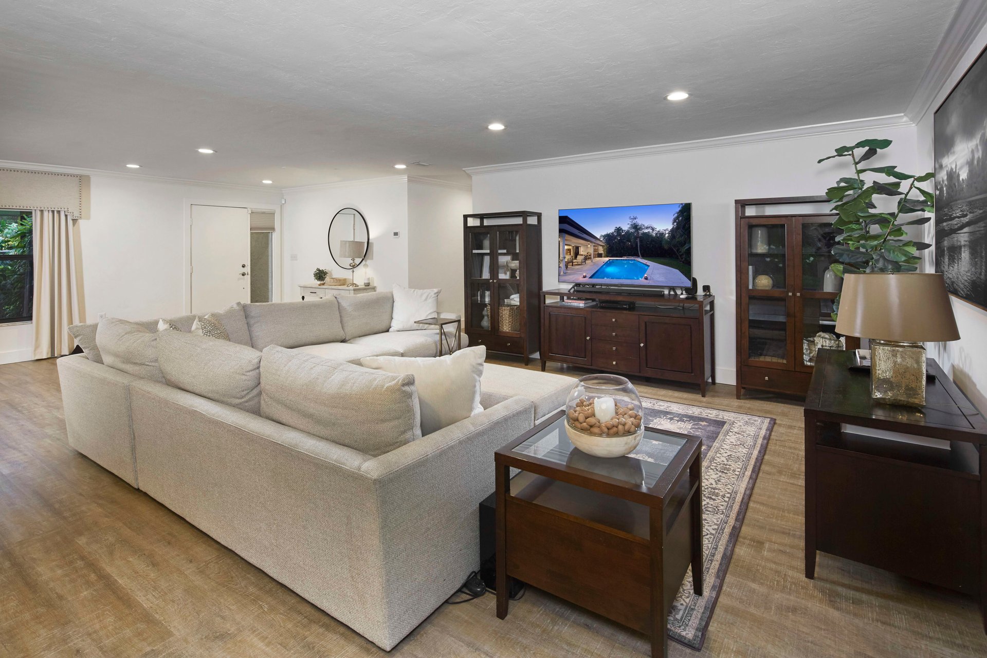 1743 Knights Way
