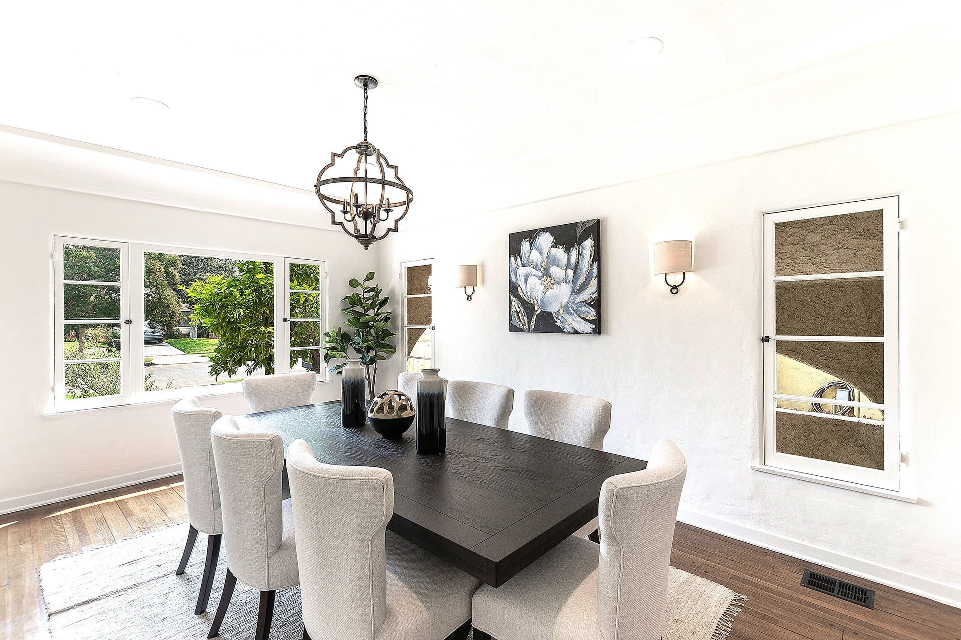 109 South Formosa Avenue