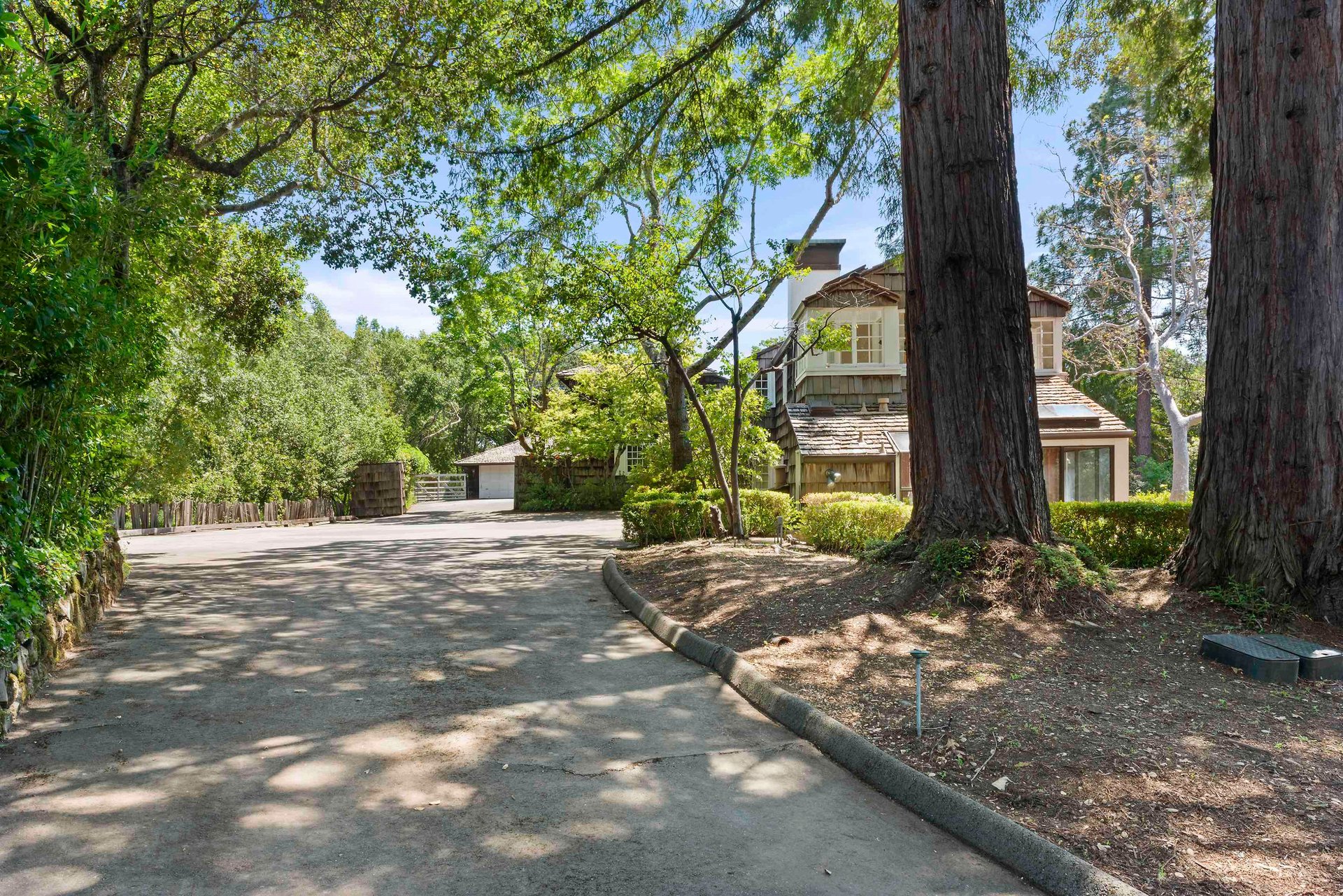 1 Orchard Way