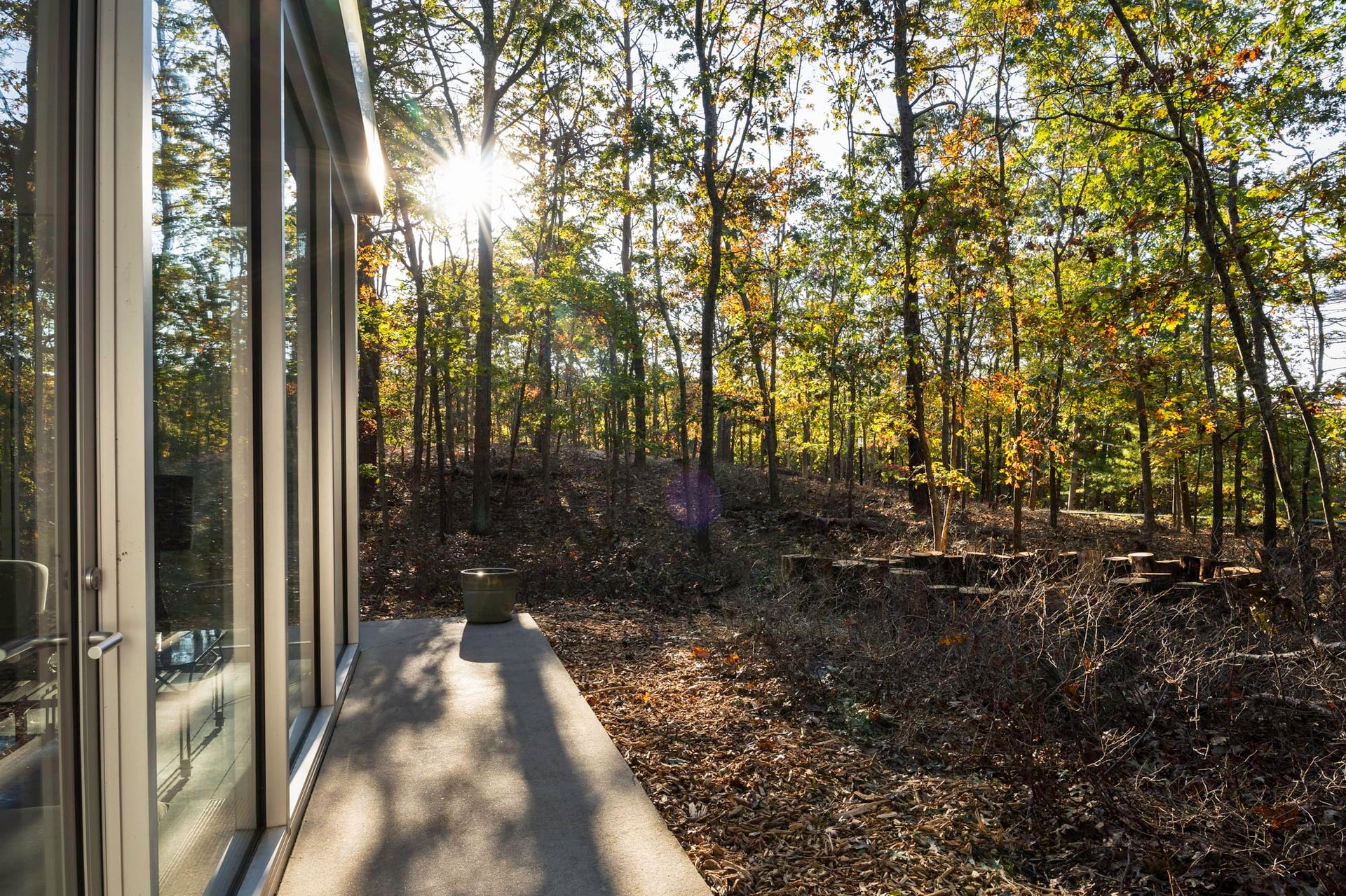 "The Glass House," A Design Icon on 2.9 Buildable Acres