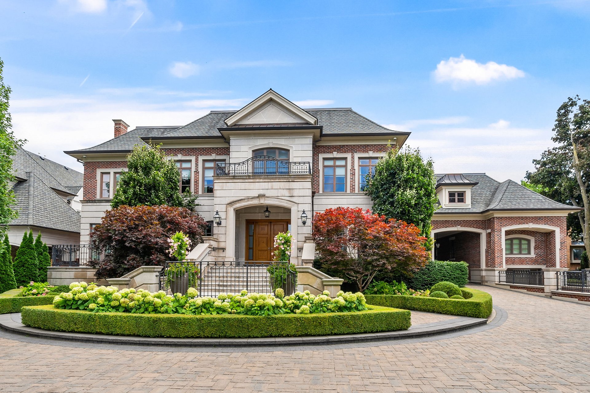 SOLD: A Triumph Of Architectural Brilliance