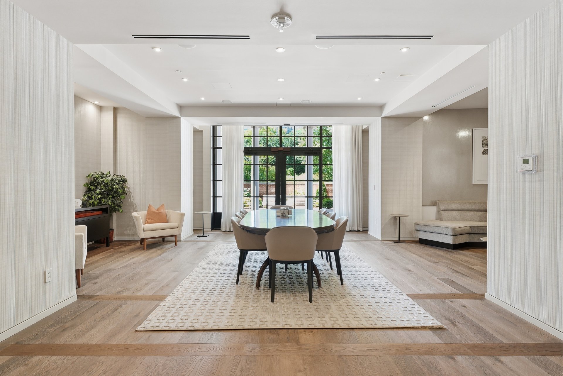 2660 CONNECTICUT AVENUE NW 3B