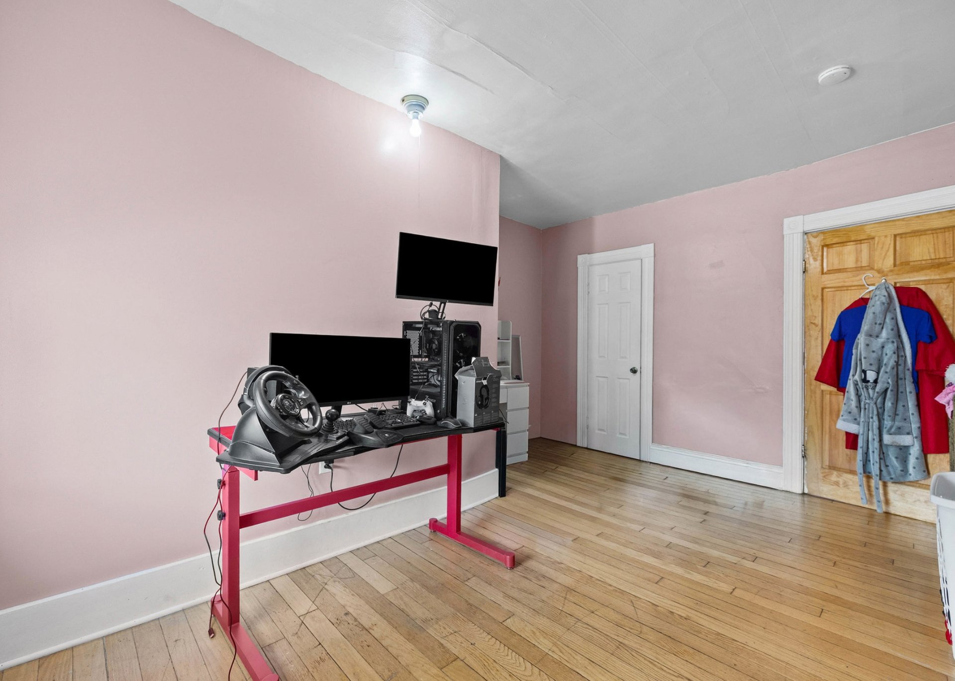 194-196 Pulteney St Geneva NY | 2-Unit Duplex for Sale
