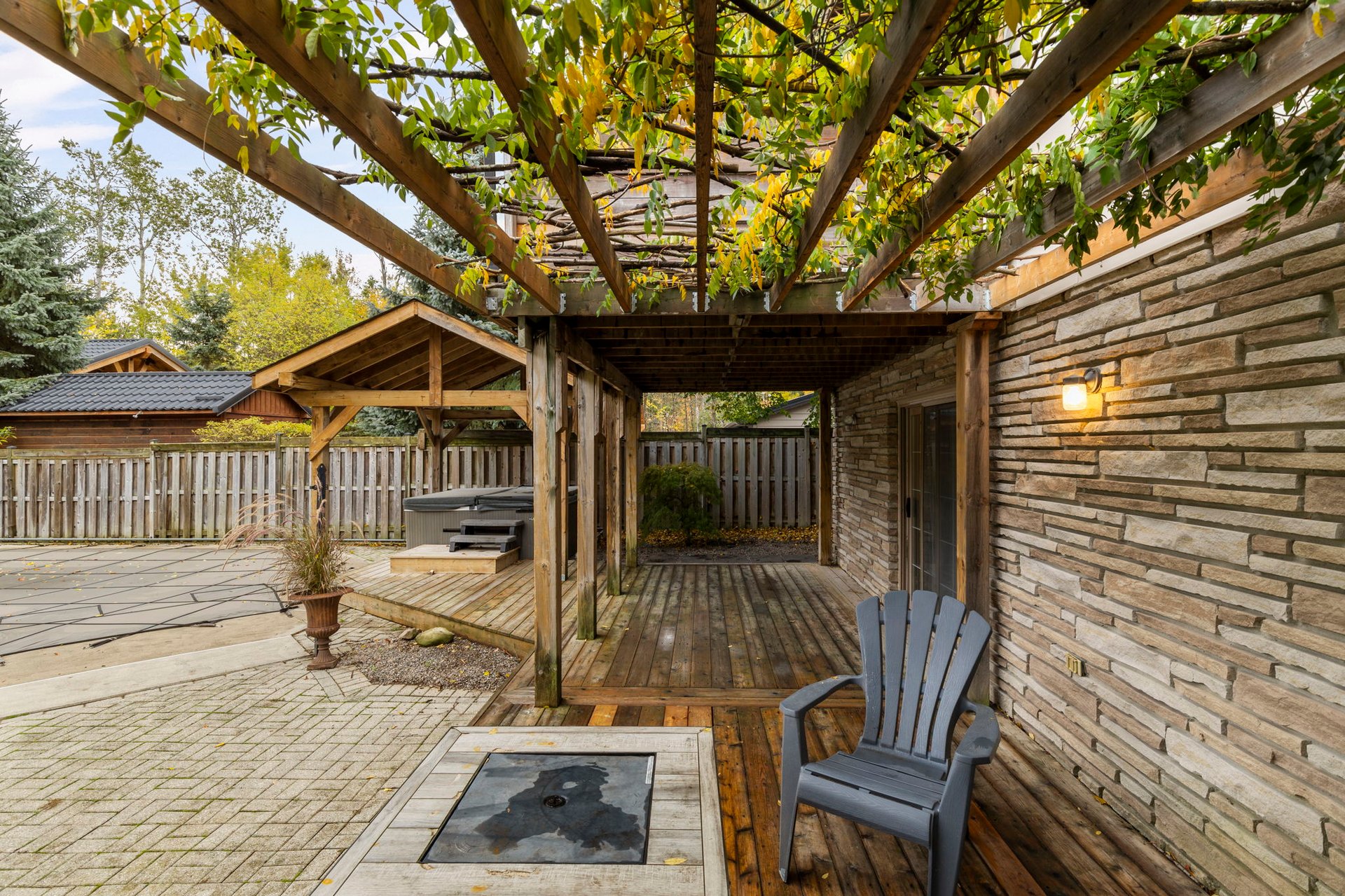 381 Cox Mill Road, Barrie