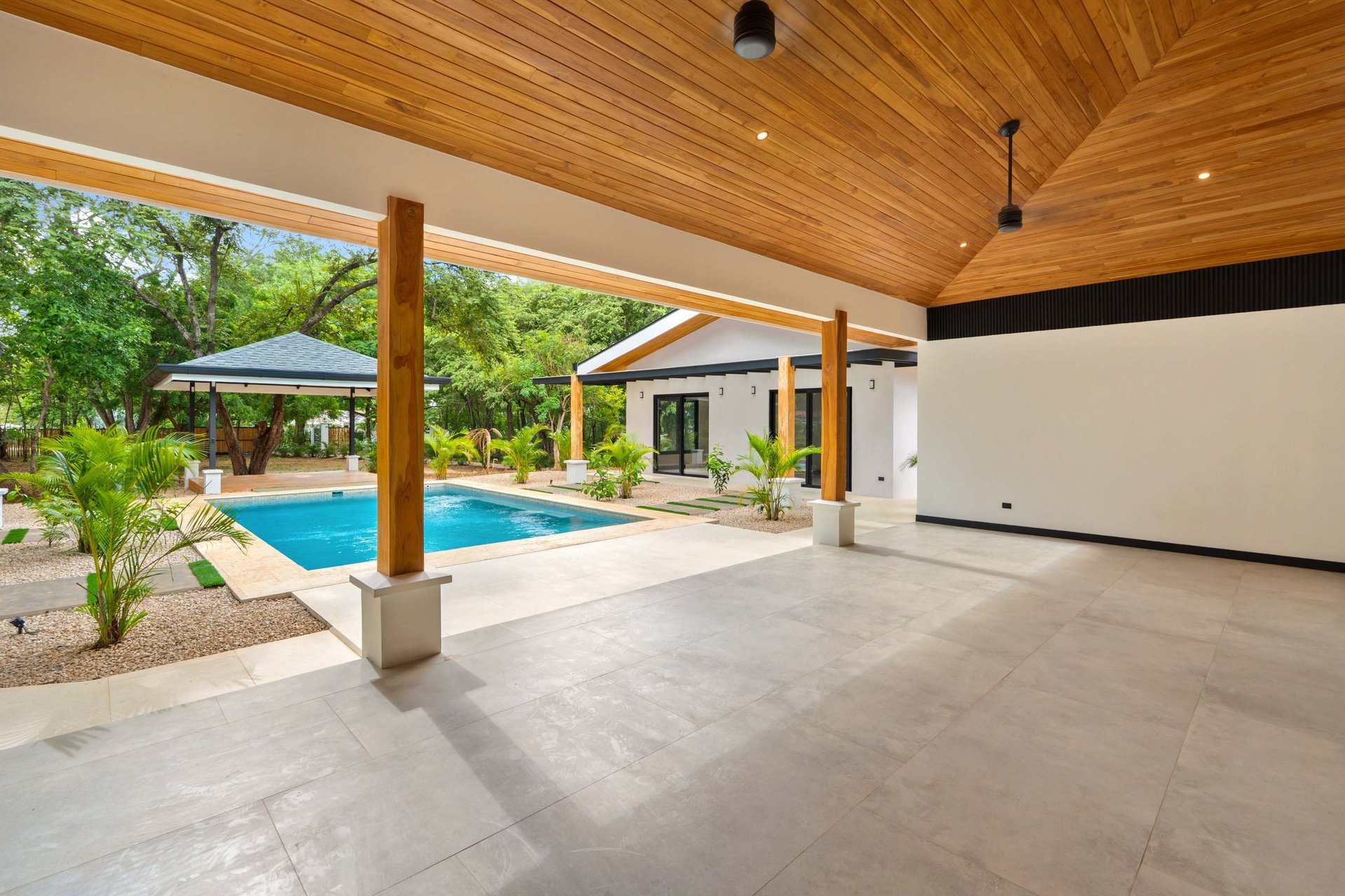 Villa Mariposa | New Balinese-Inspired Luxury Villa Steps from Playa Brasilito