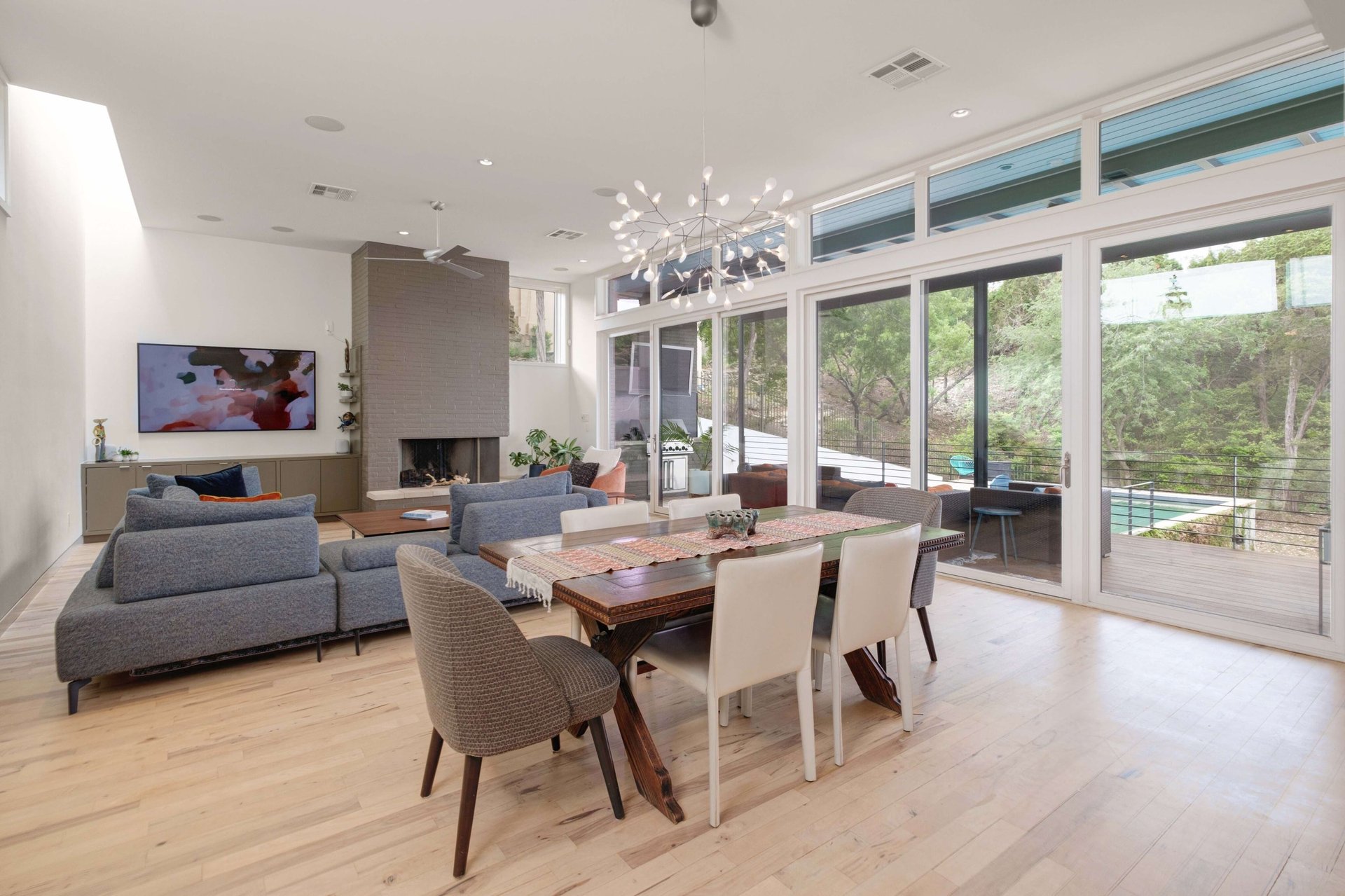 5613 Clarion Cove