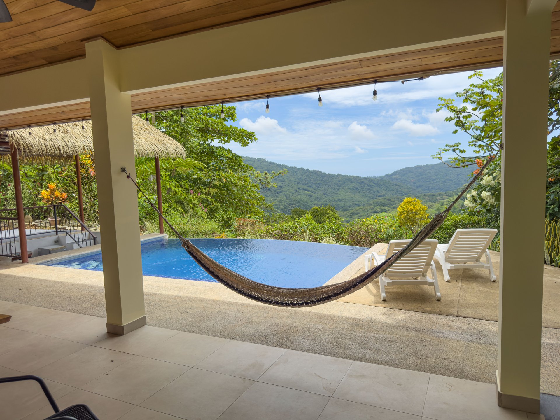 Private Rainforest Retreat Just Minutes from Dominical