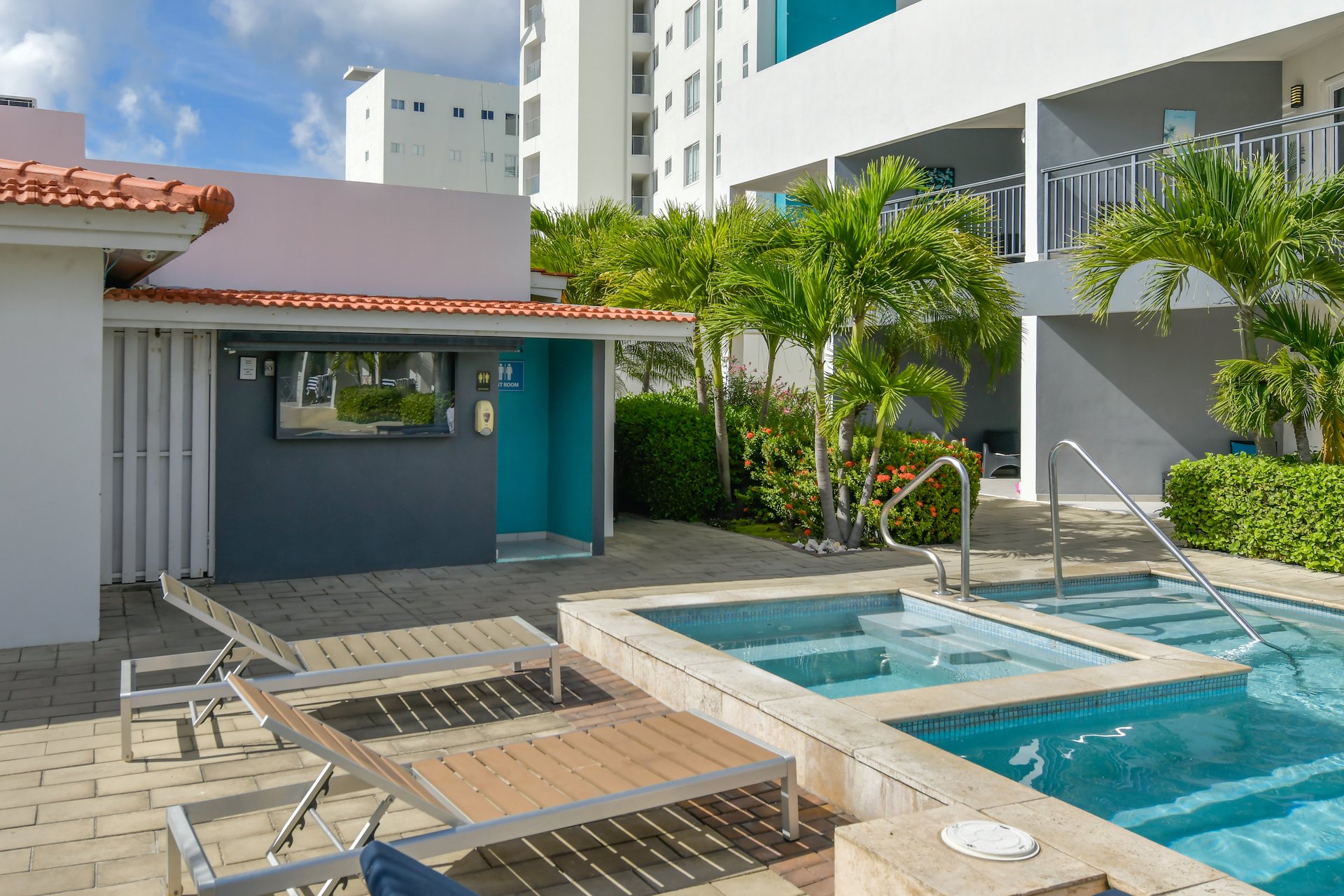 Arena Condominiums Units 4 & 4A 