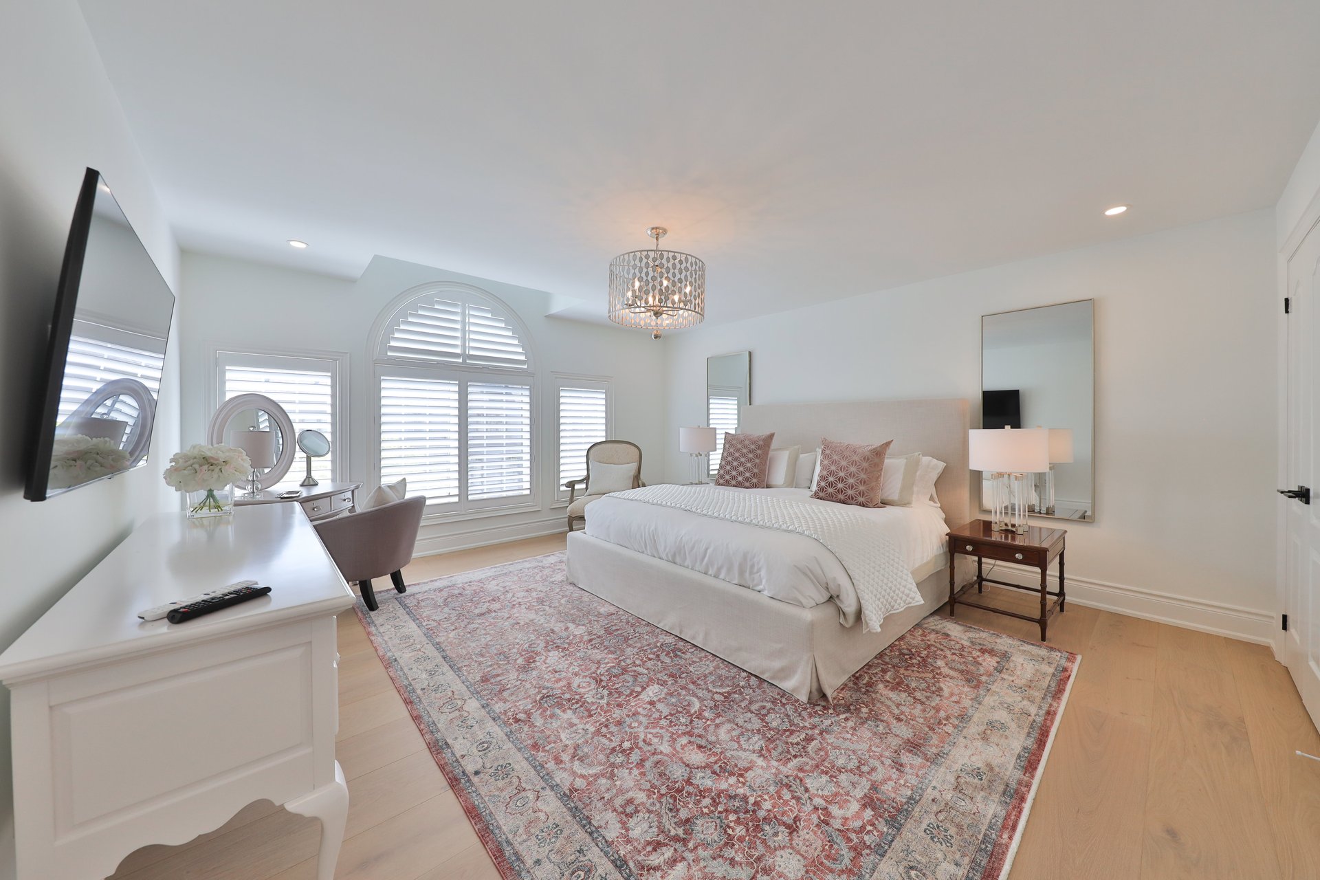 30-2400 Neyagawa Boulevard, Oakville