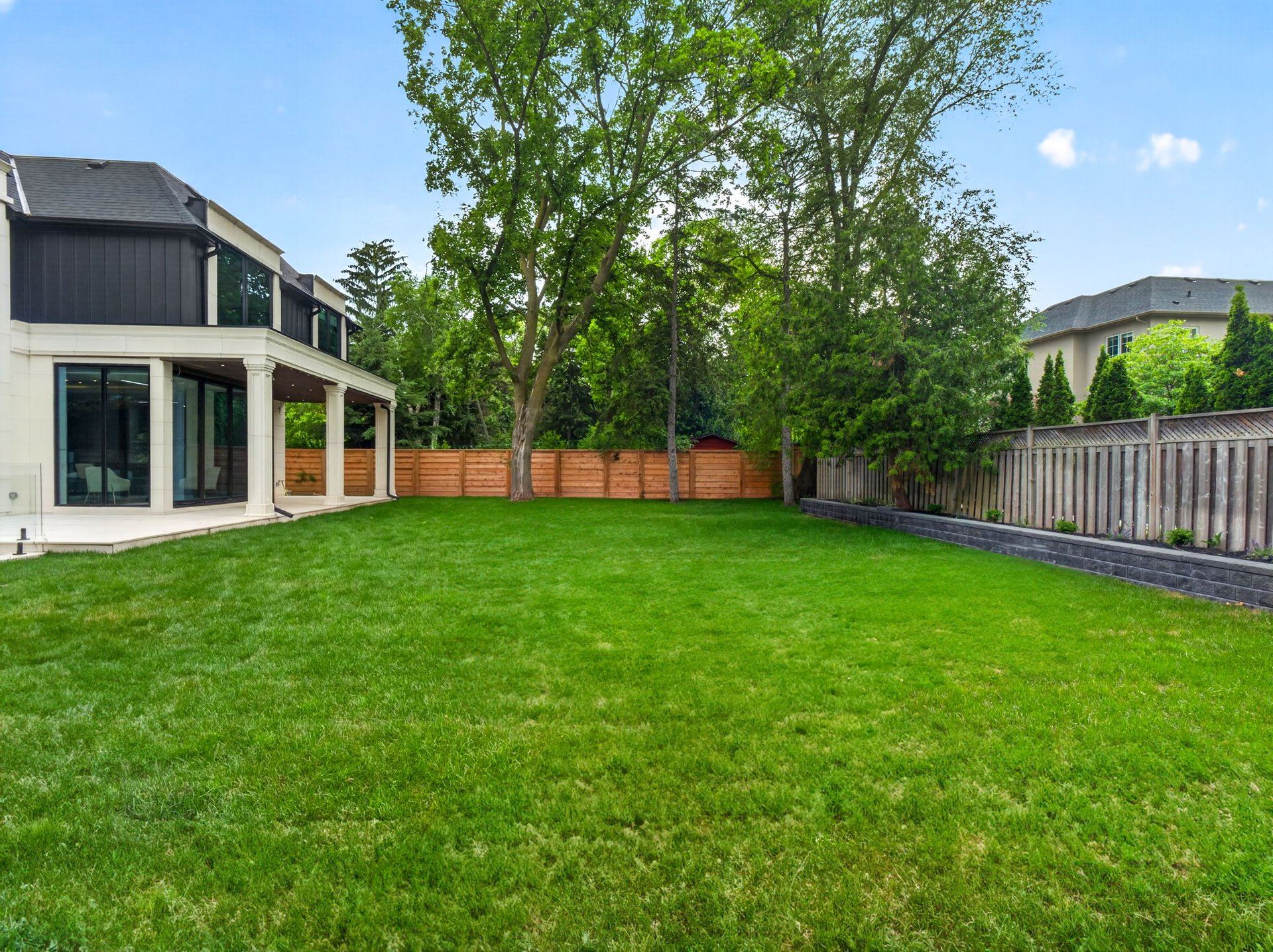 1477 Duncan Road