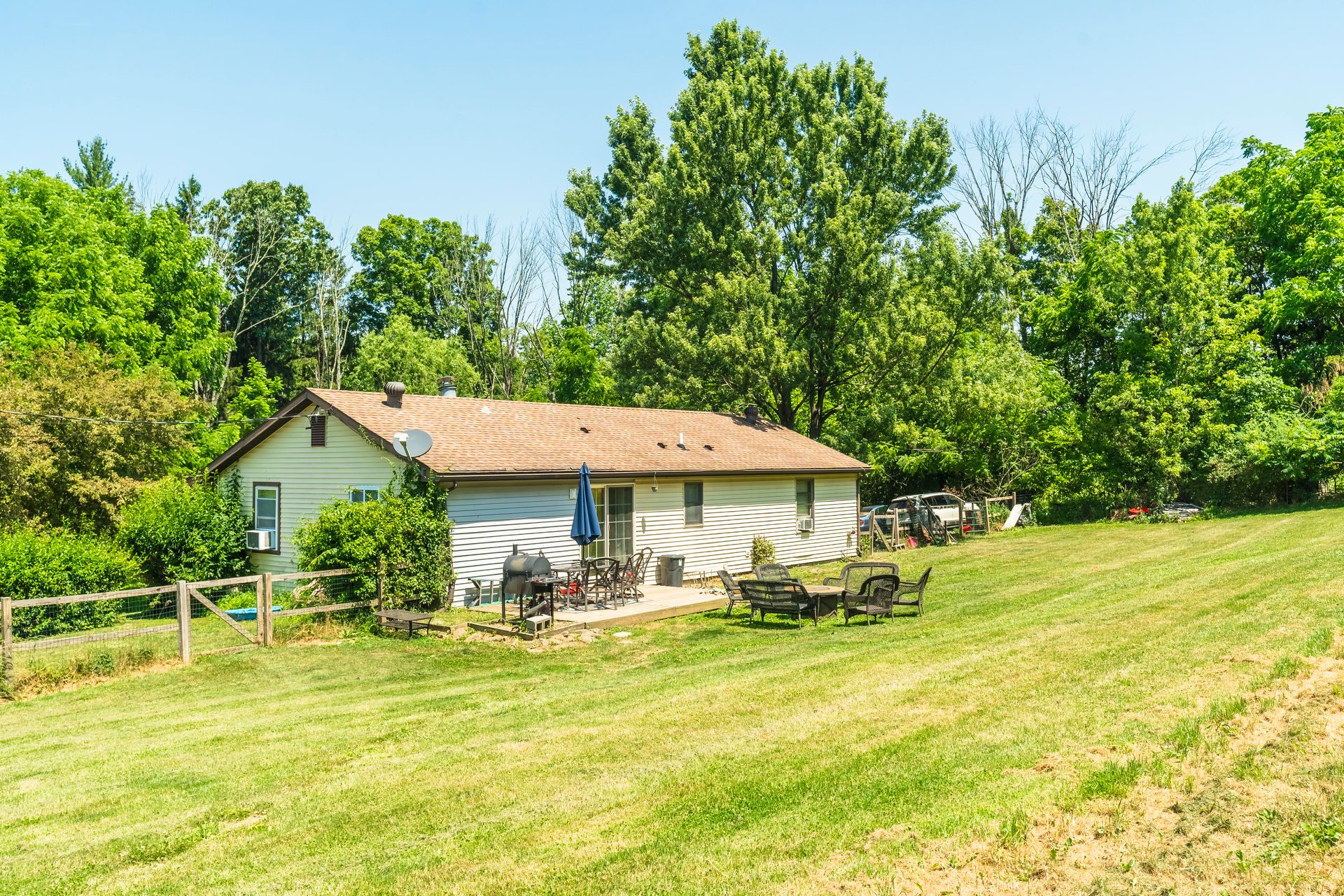 3844 Kozy Korner Road