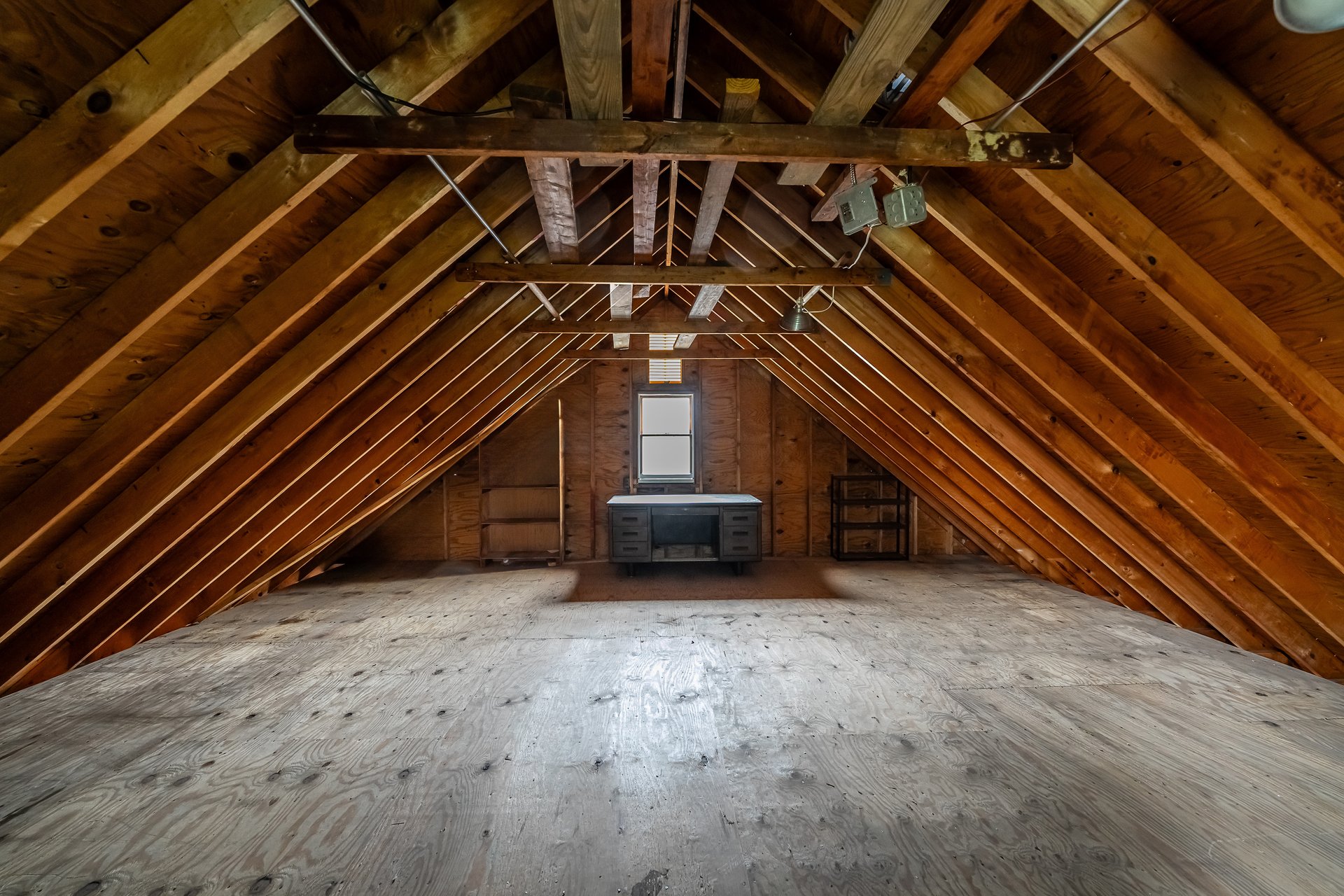 1503 Crestwood Road