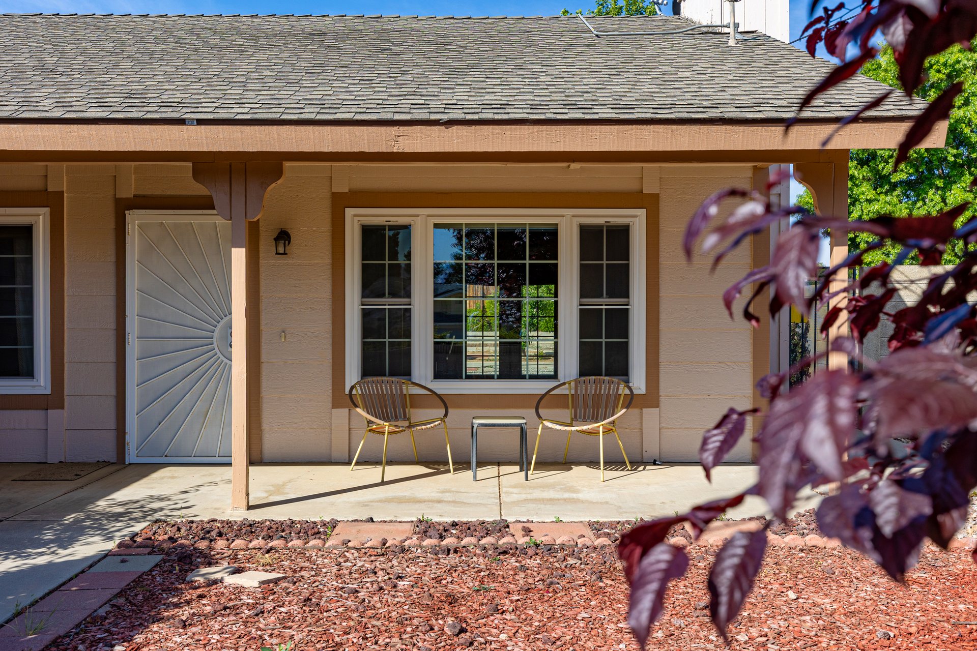 Welcome to 21361 Santa Maria Drive