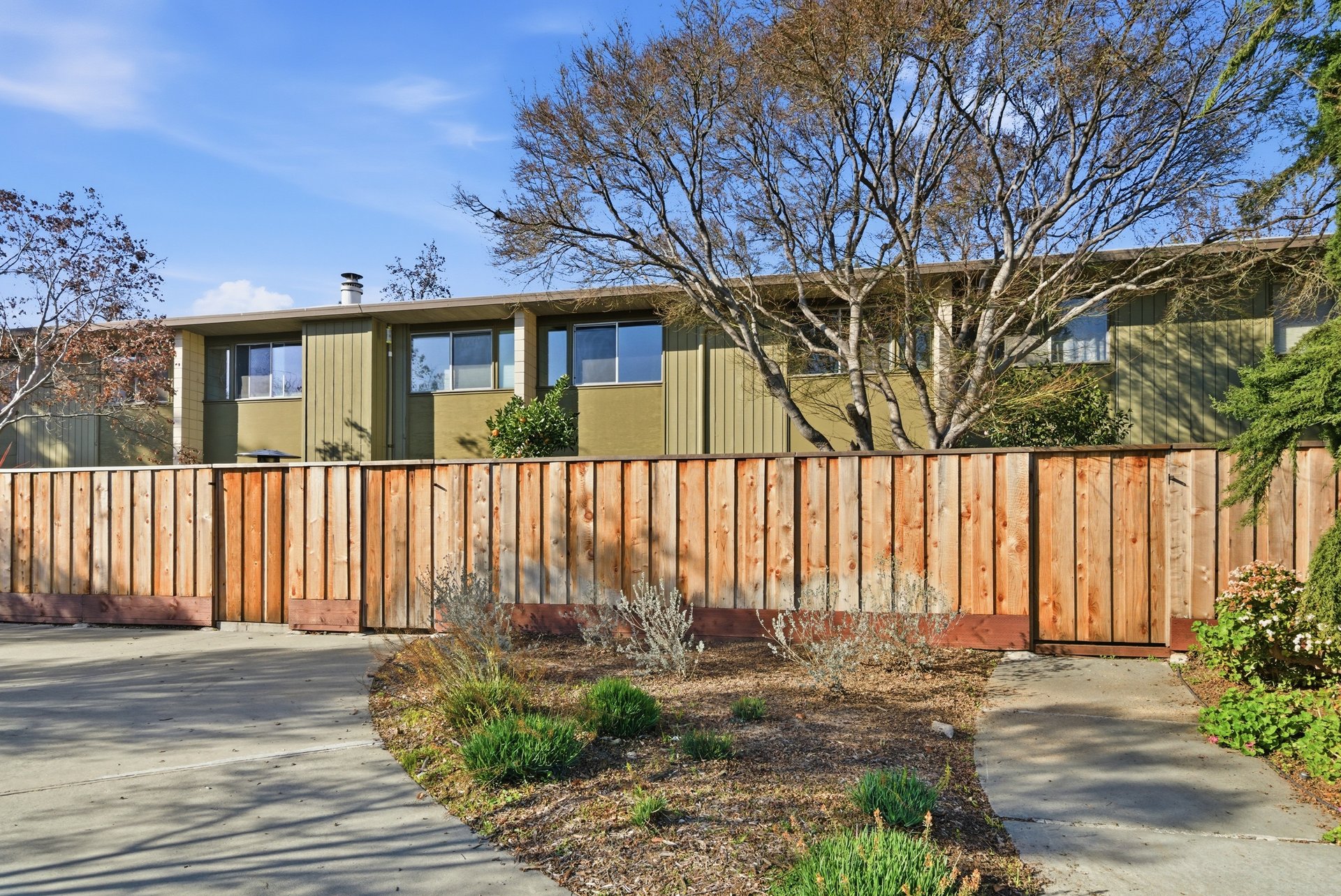 3329 Benton Street