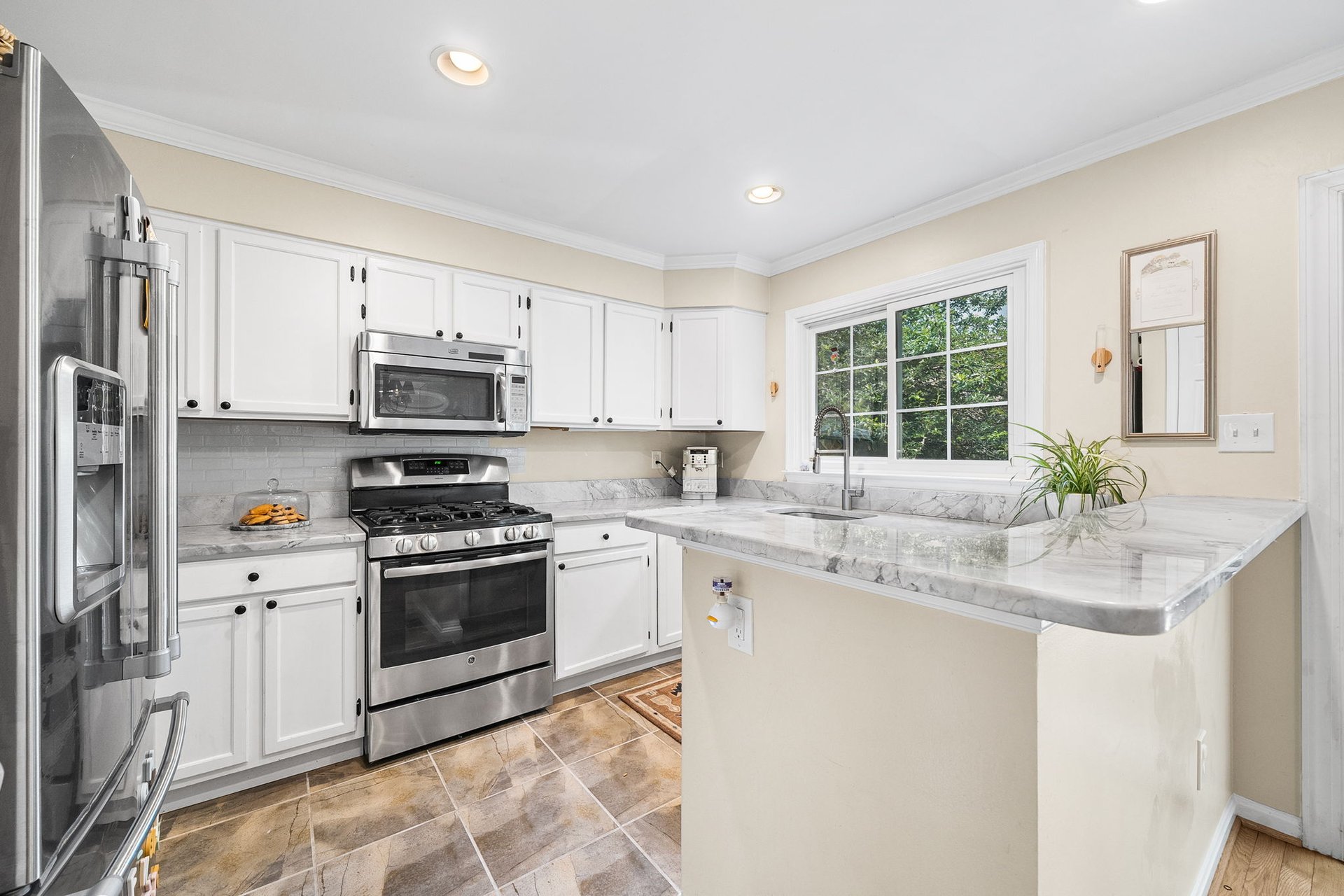 1258 Quaker Hill Dr.