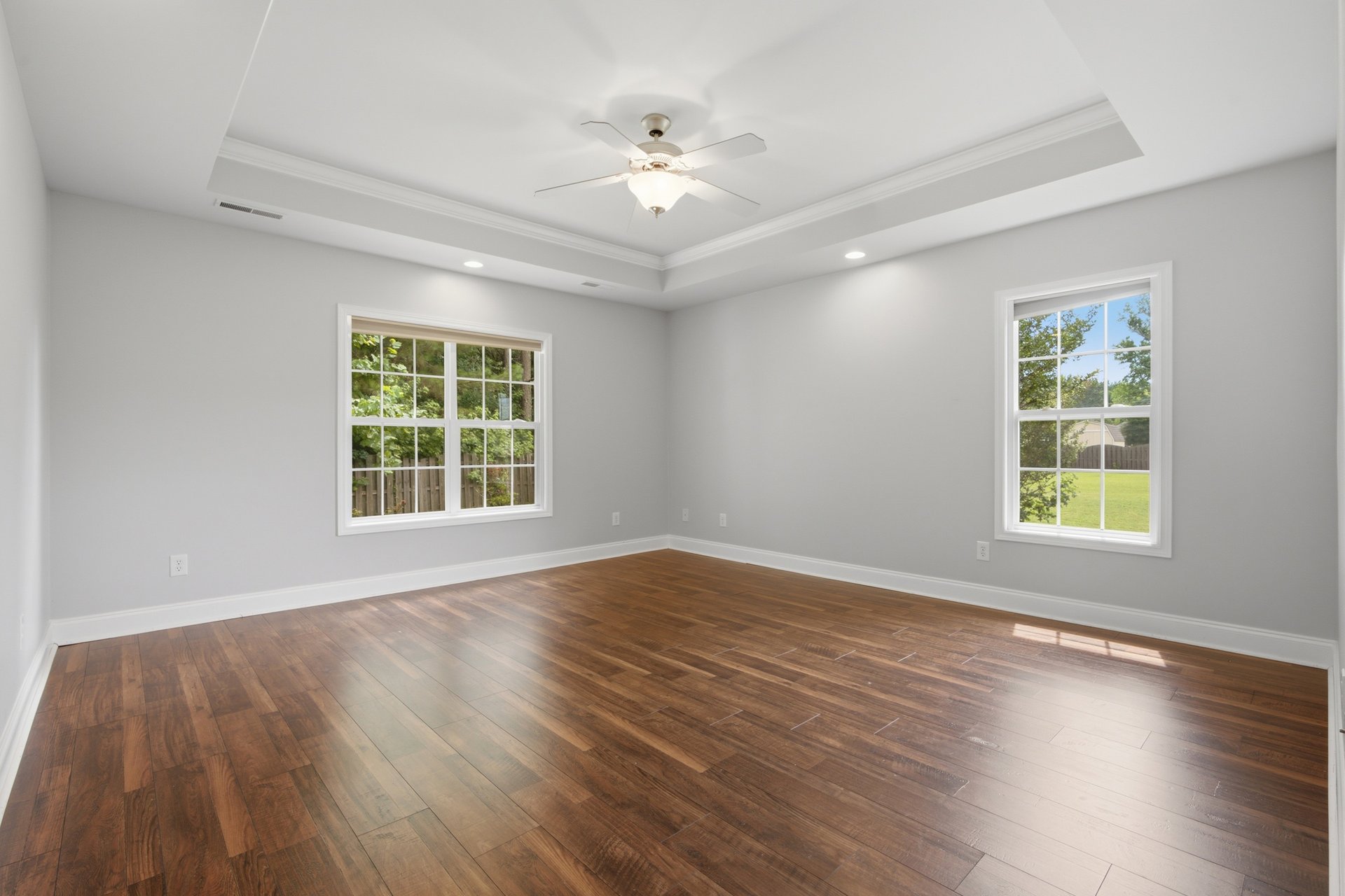 Beautiful Home Featuring Upgraded Finishes & Outdoor Privacy