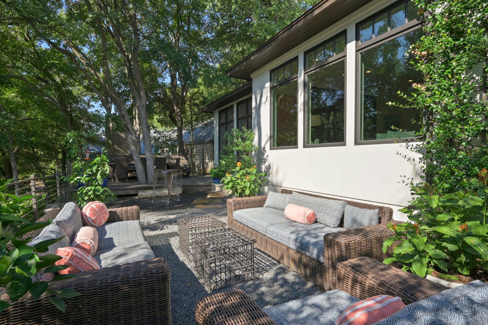 2406 Pemberton Parkway