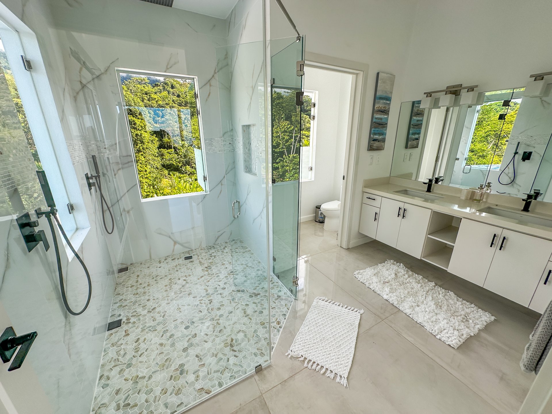 Brand New Oceanview Luxury Home- 'The Look of the Jaguar'