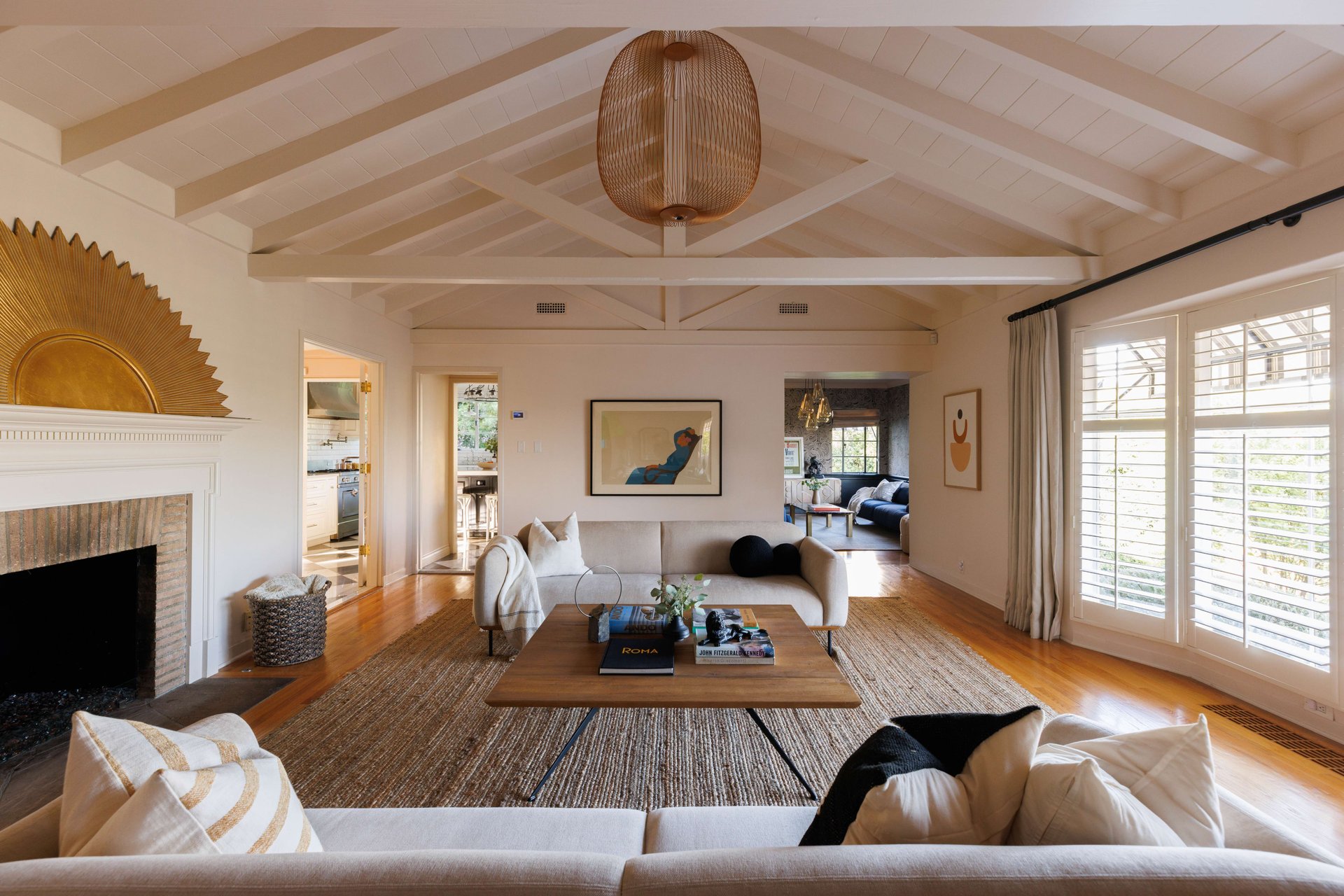 A Sophisticated c. 1938 Traditional in Los Feliz 