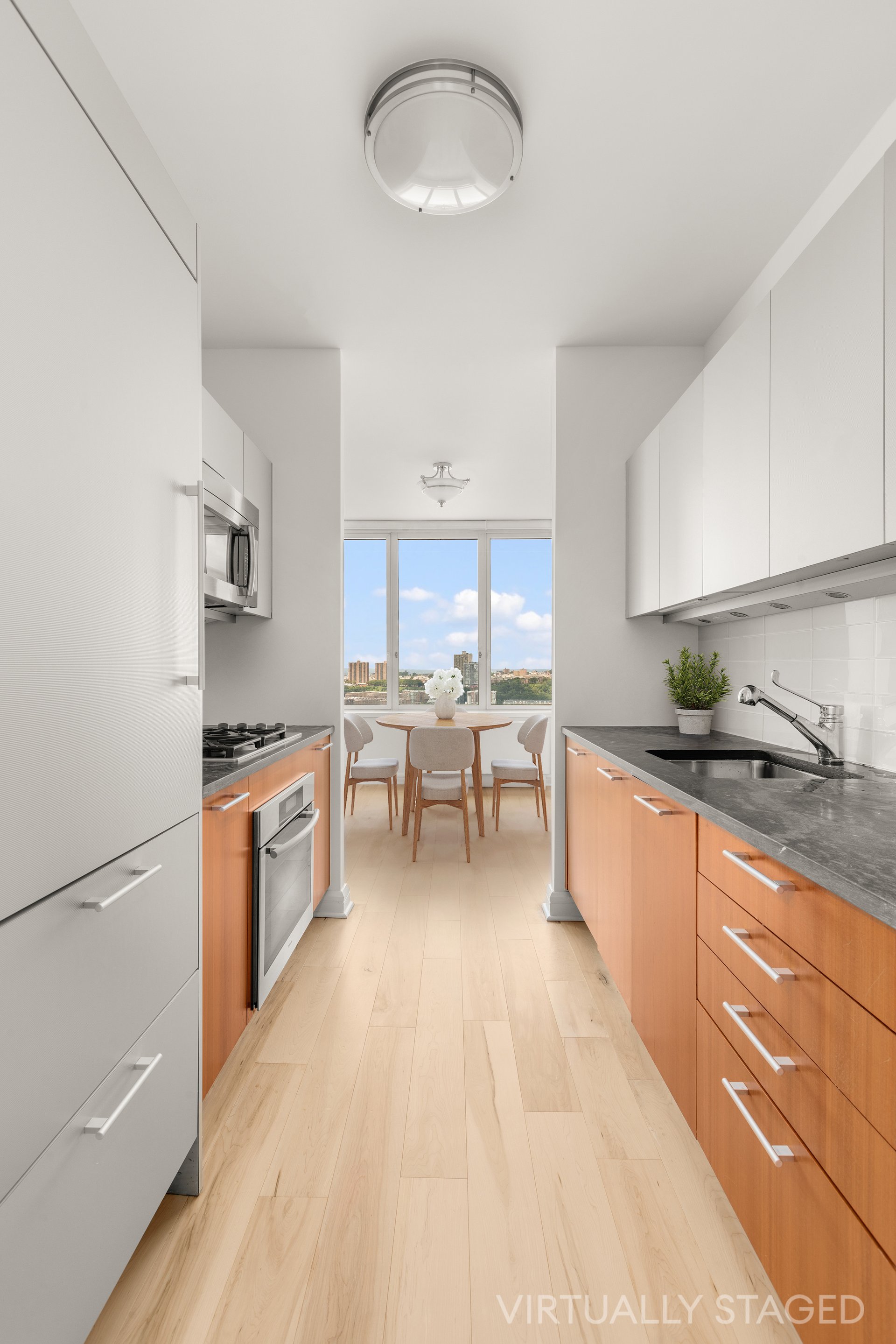100 Riverside Boulevard 29C