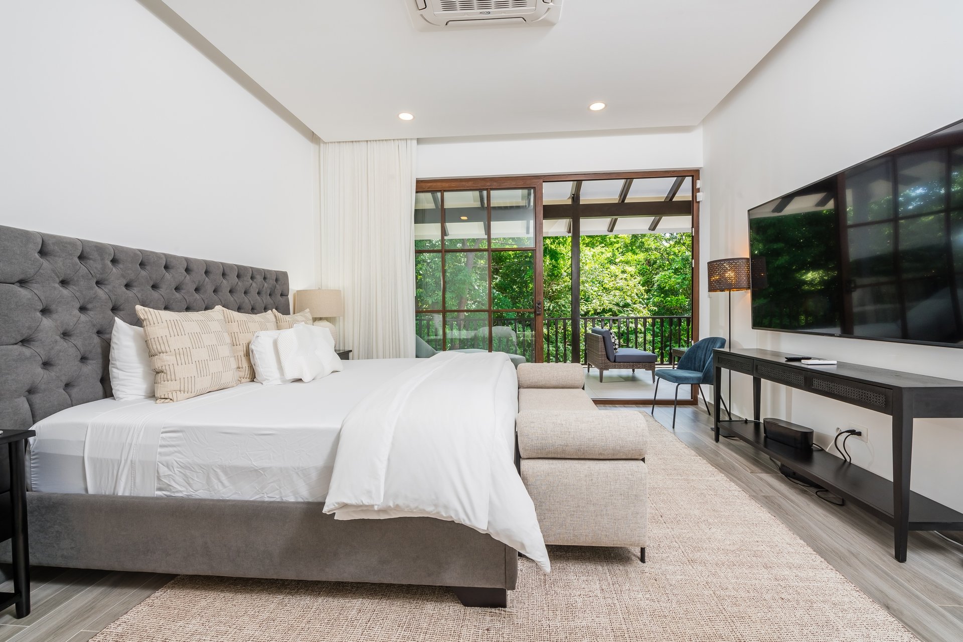 Lago de Palma 58 | Walk-to-Beach Luxury Home in Exclusive Hacienda Pinilla Community
