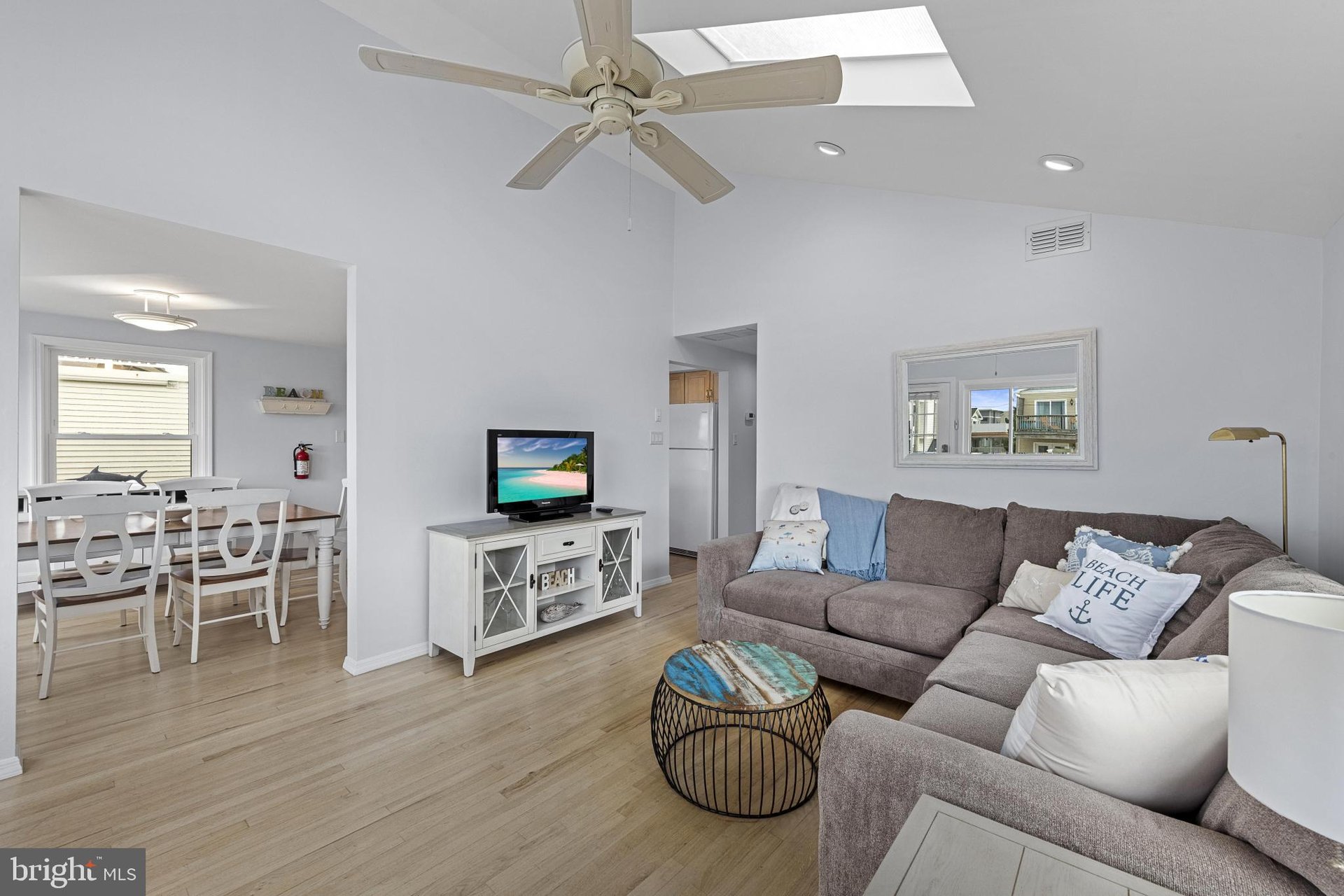 229 Merivale Avenue 2nd Floor
