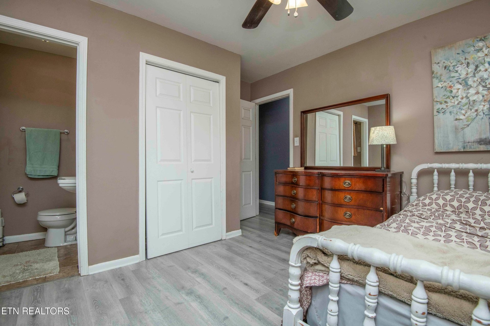 1212 Pilleaux Dr