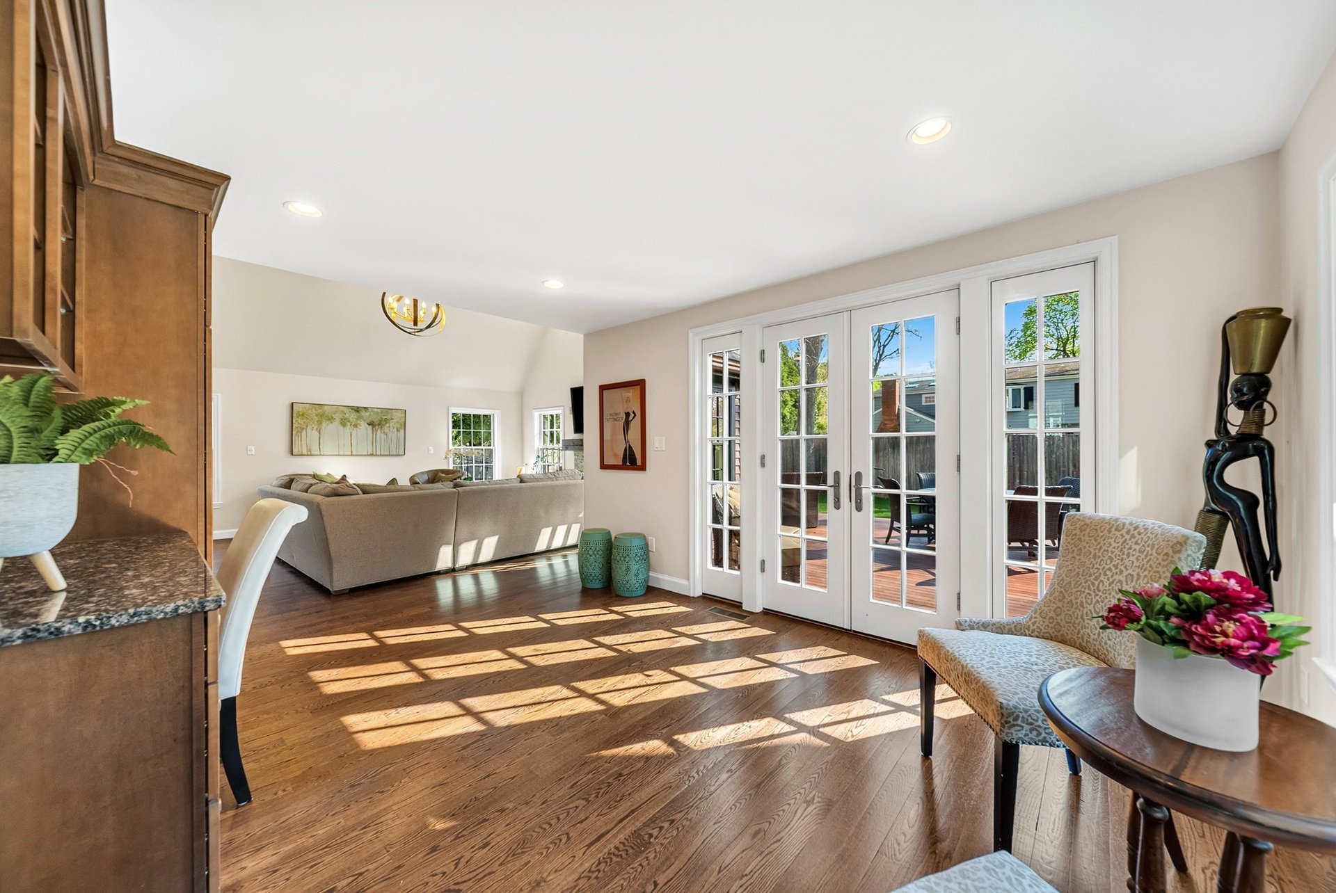 28 Emerson Road