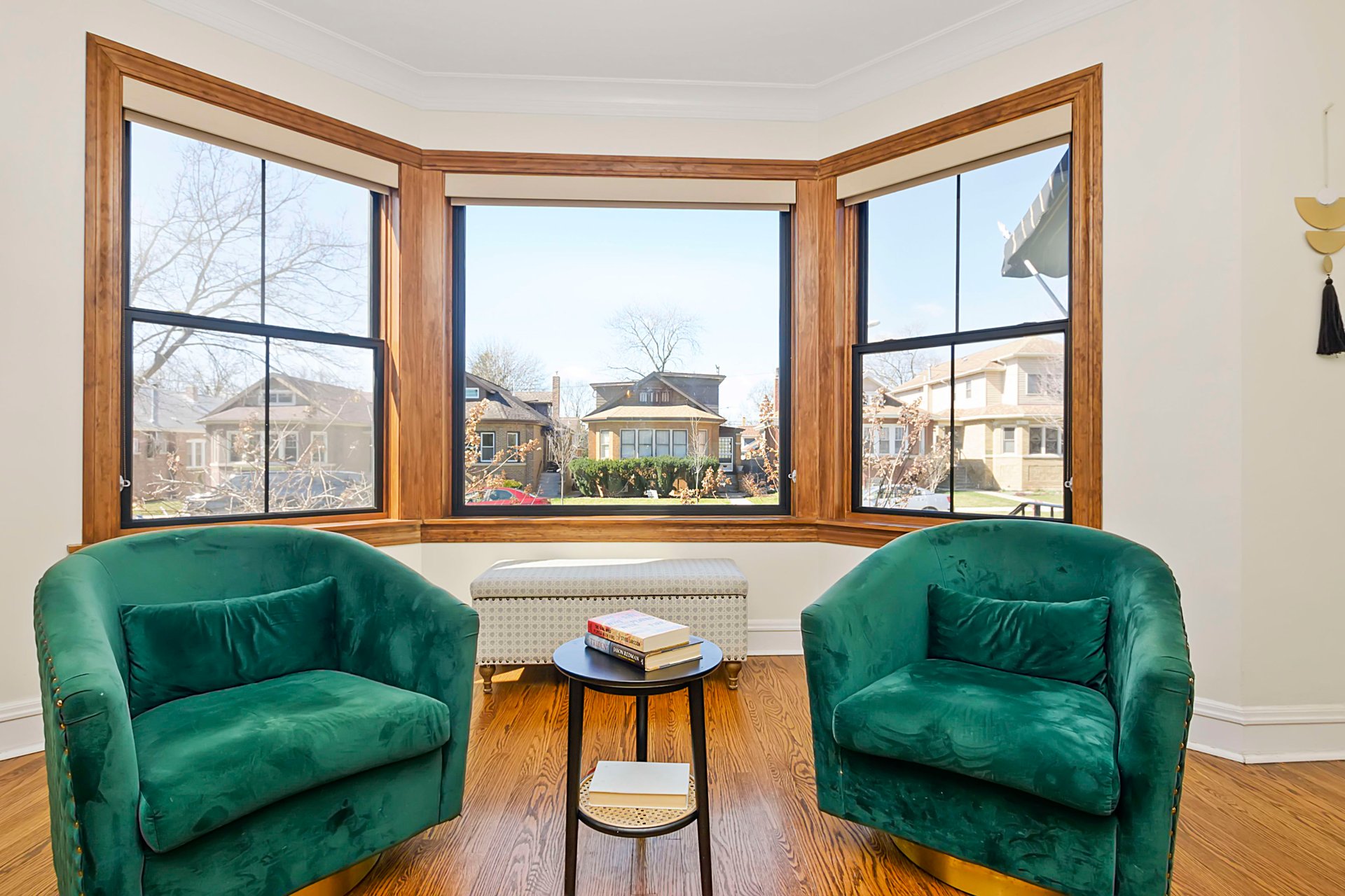 10633 S. Oakley Ave.