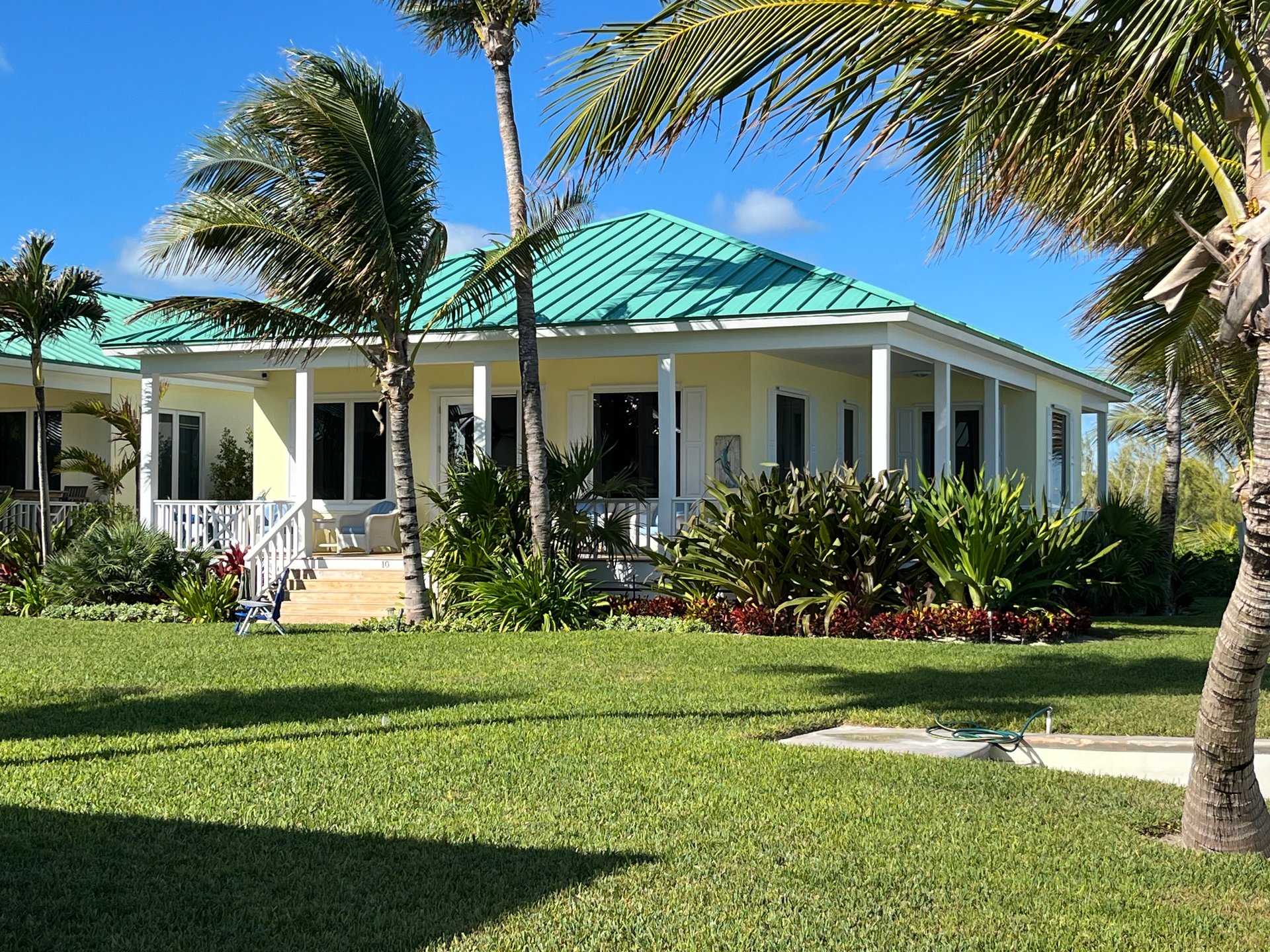 #10 The Cottages