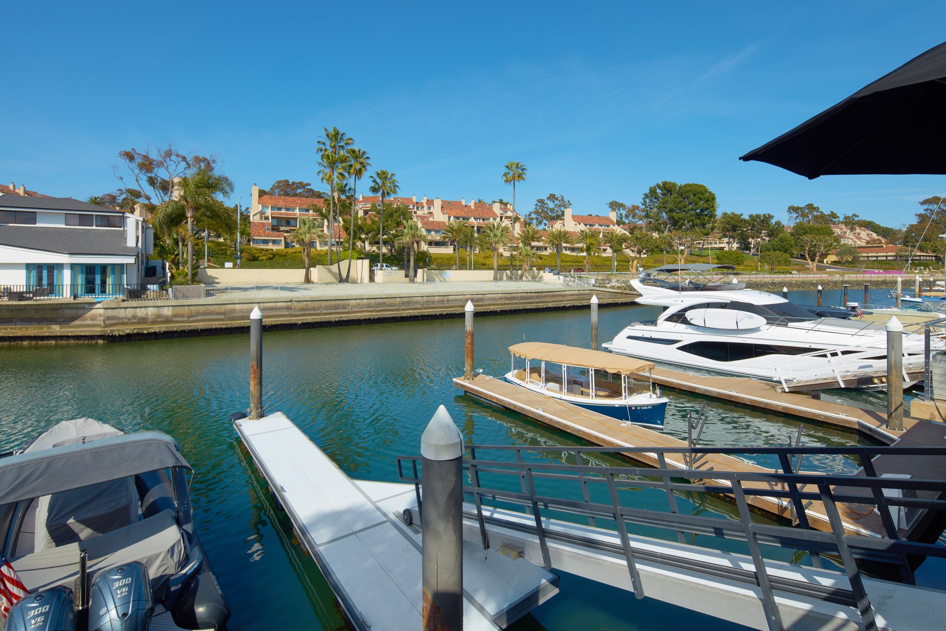 748 Harbor Island Drive