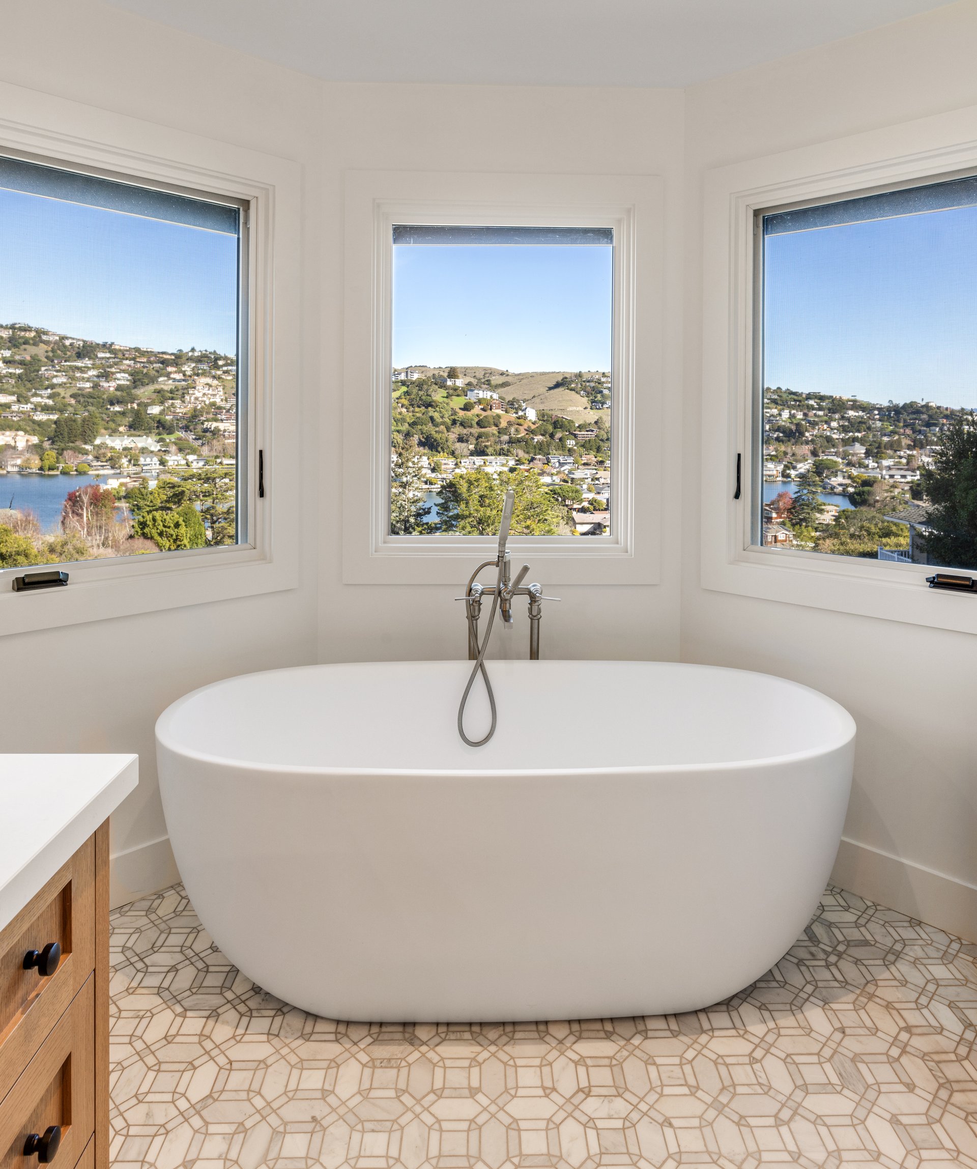 Stylish and Renovated Belvedere Beauty