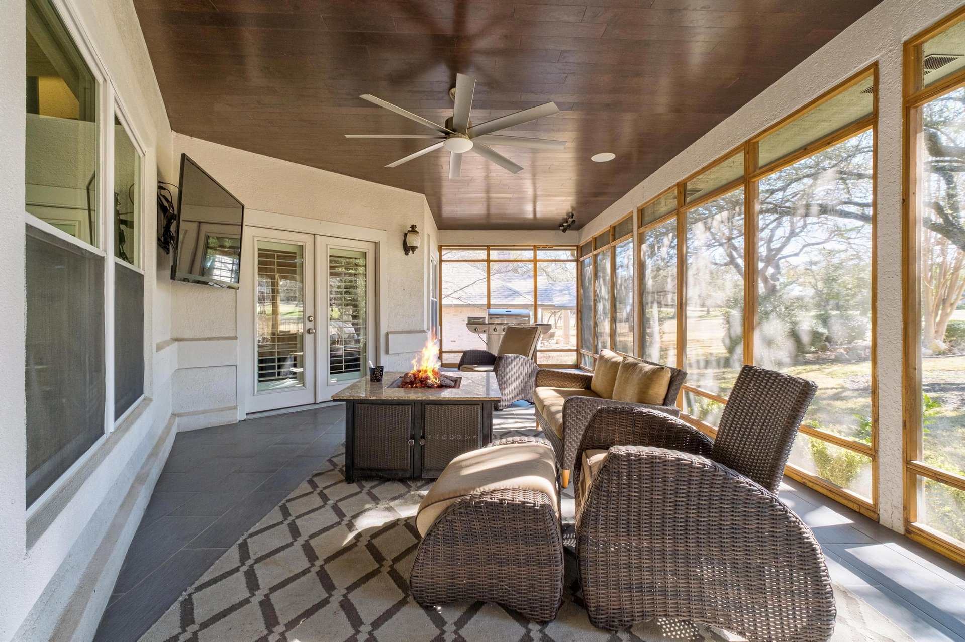112 White Sands Drive