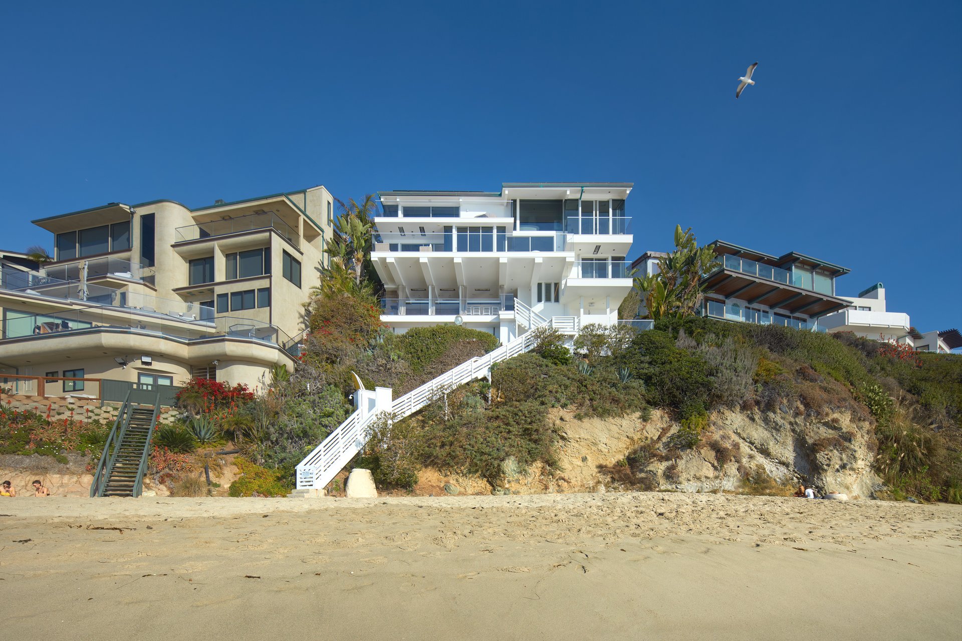 14 Lagunita Drive