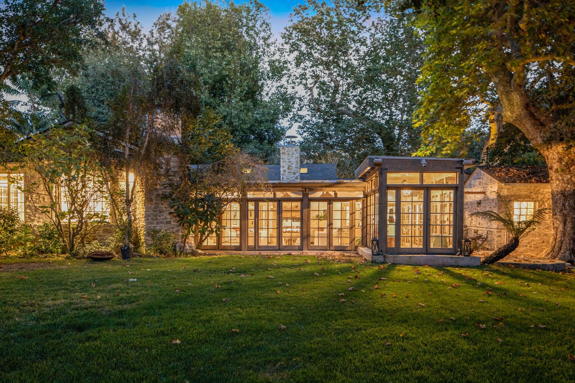 6465 Bonsall Dr