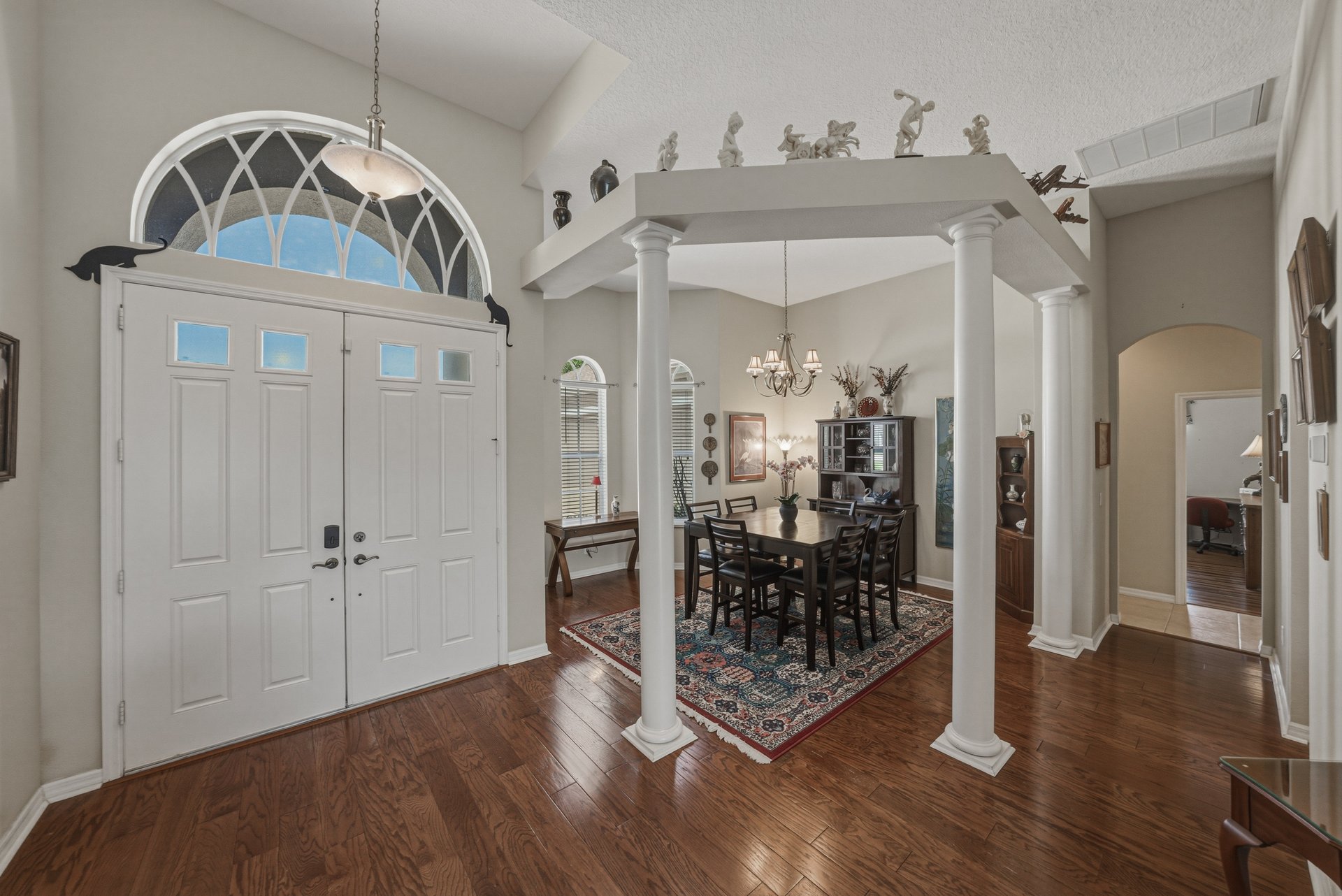 13304 THOROUGHBRED DR
