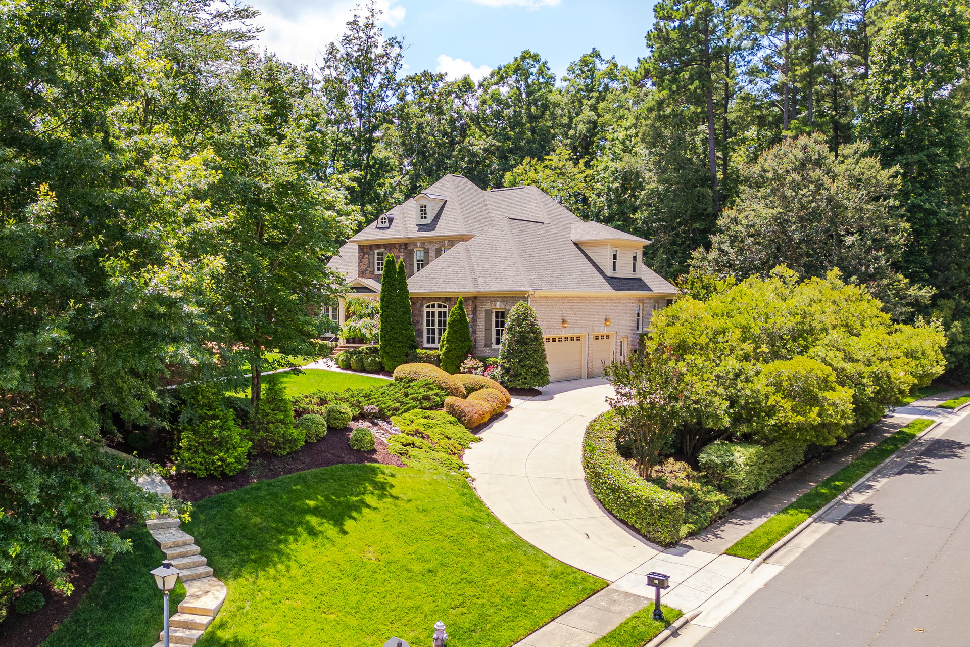 401 Westbury Drive