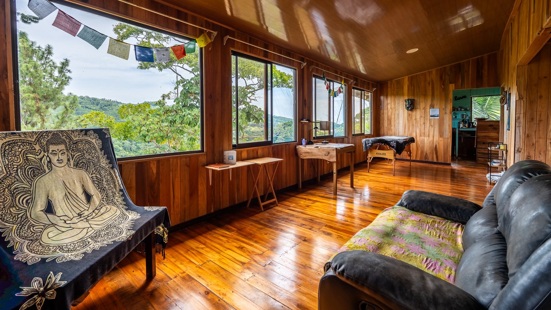 Mountain Home with Guest Cabin & Additional Building Site Near Nauyaca Waterfalls